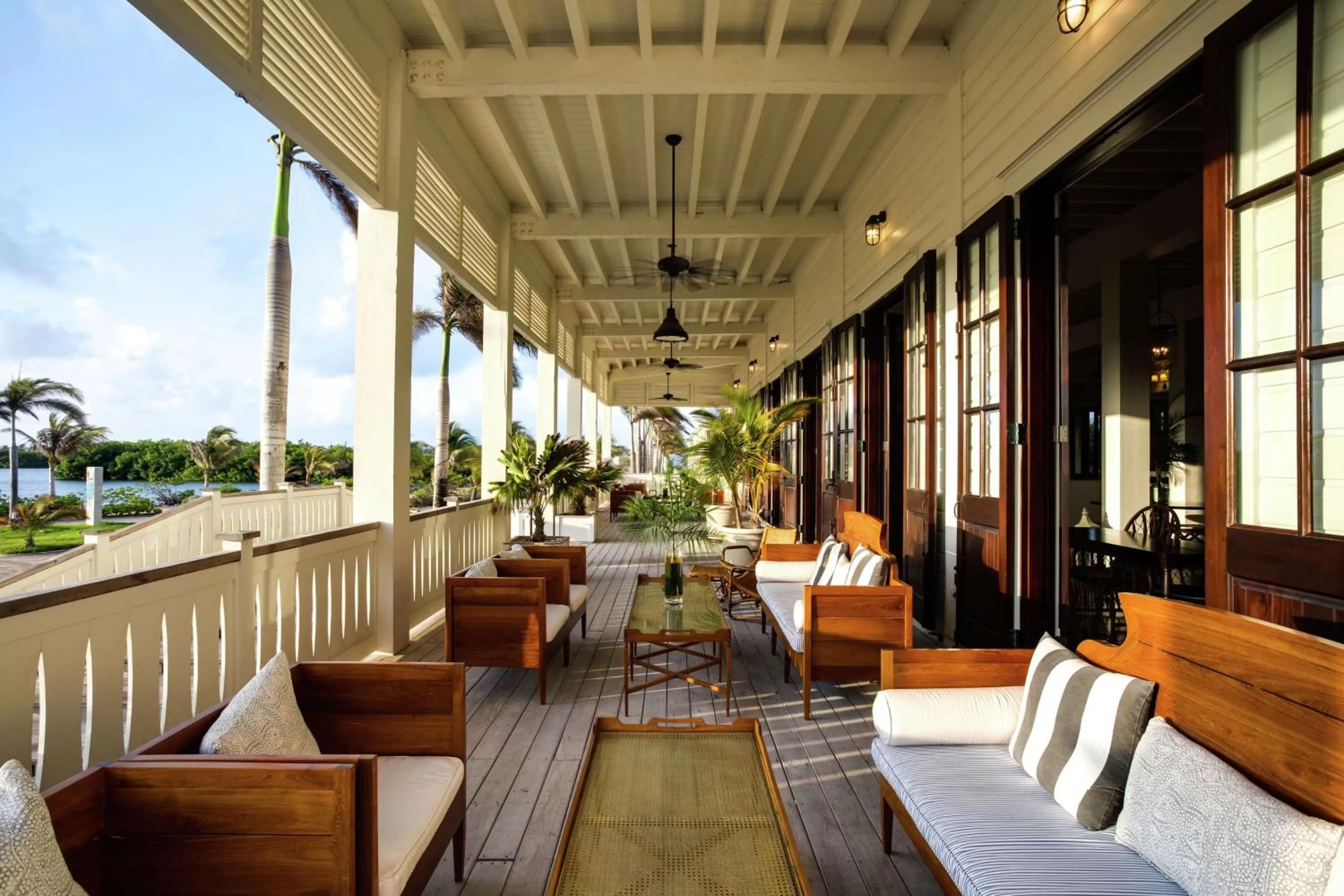Lobby or reception in Mahogany Bay Resort and Beach Club, Curio Collection