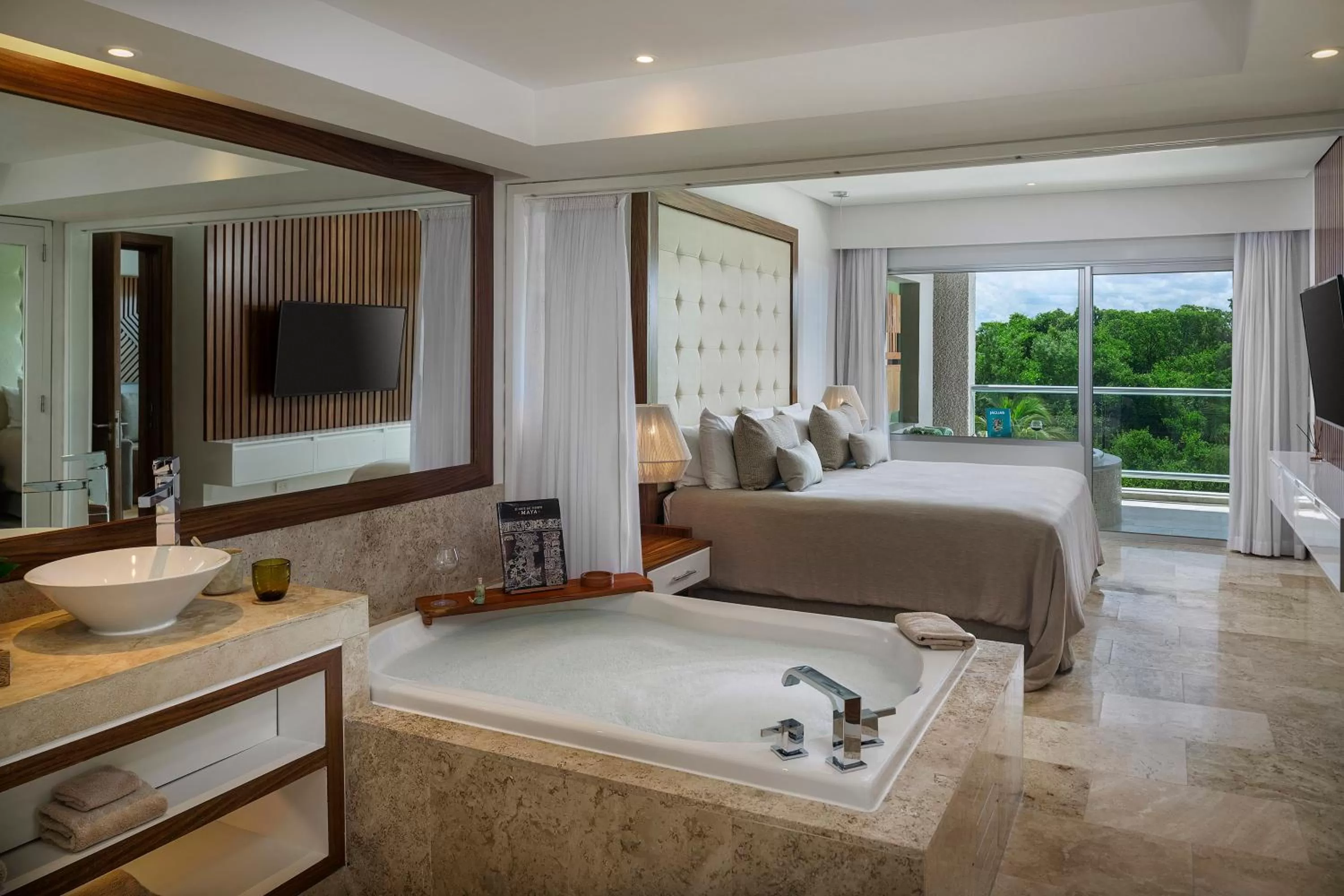 Bathroom, Bed in Paradisus La Perla - Adults Only - Riviera Maya - All Inclusive