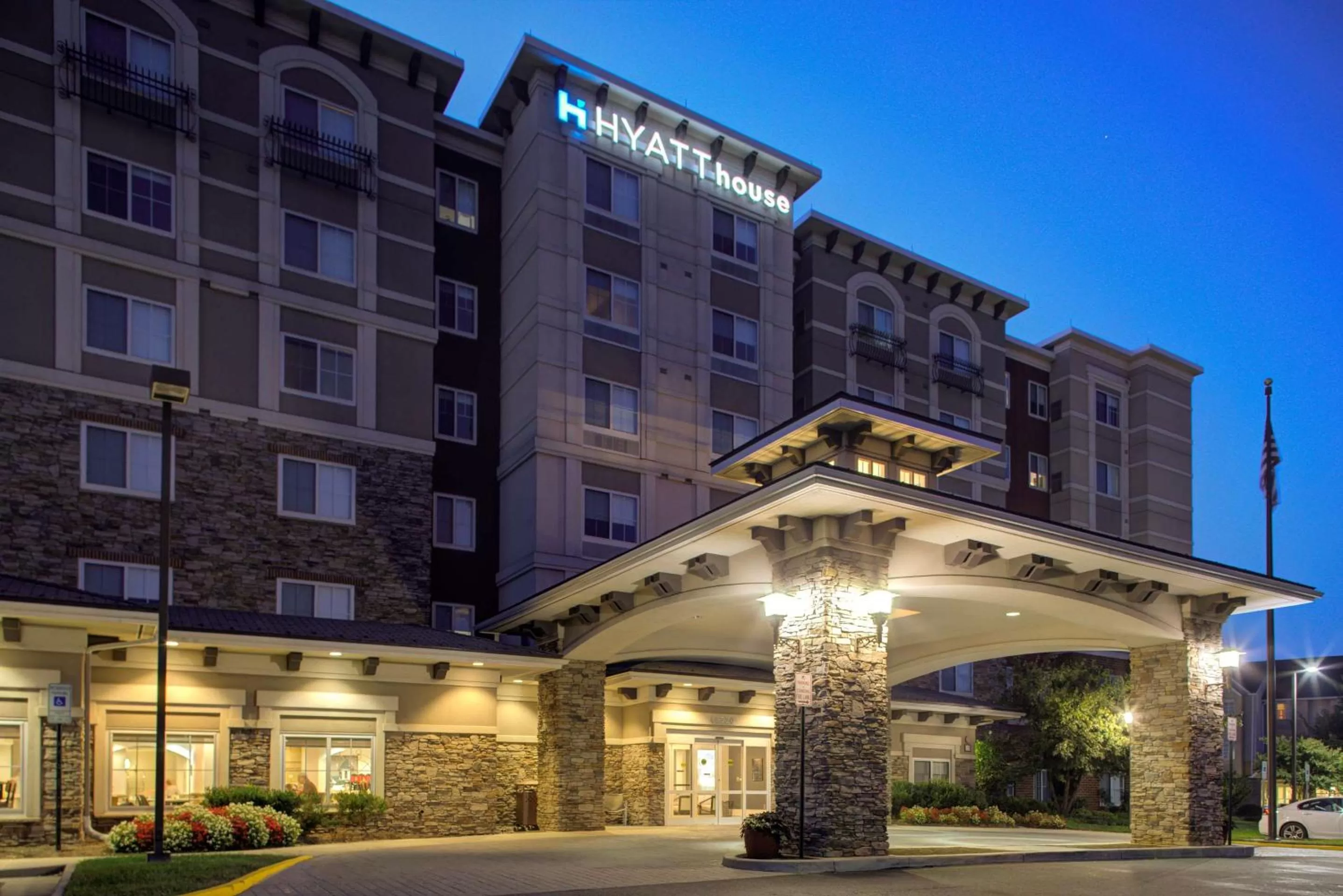 Property building in Hyatt House Sterling/Dulles Airport North
