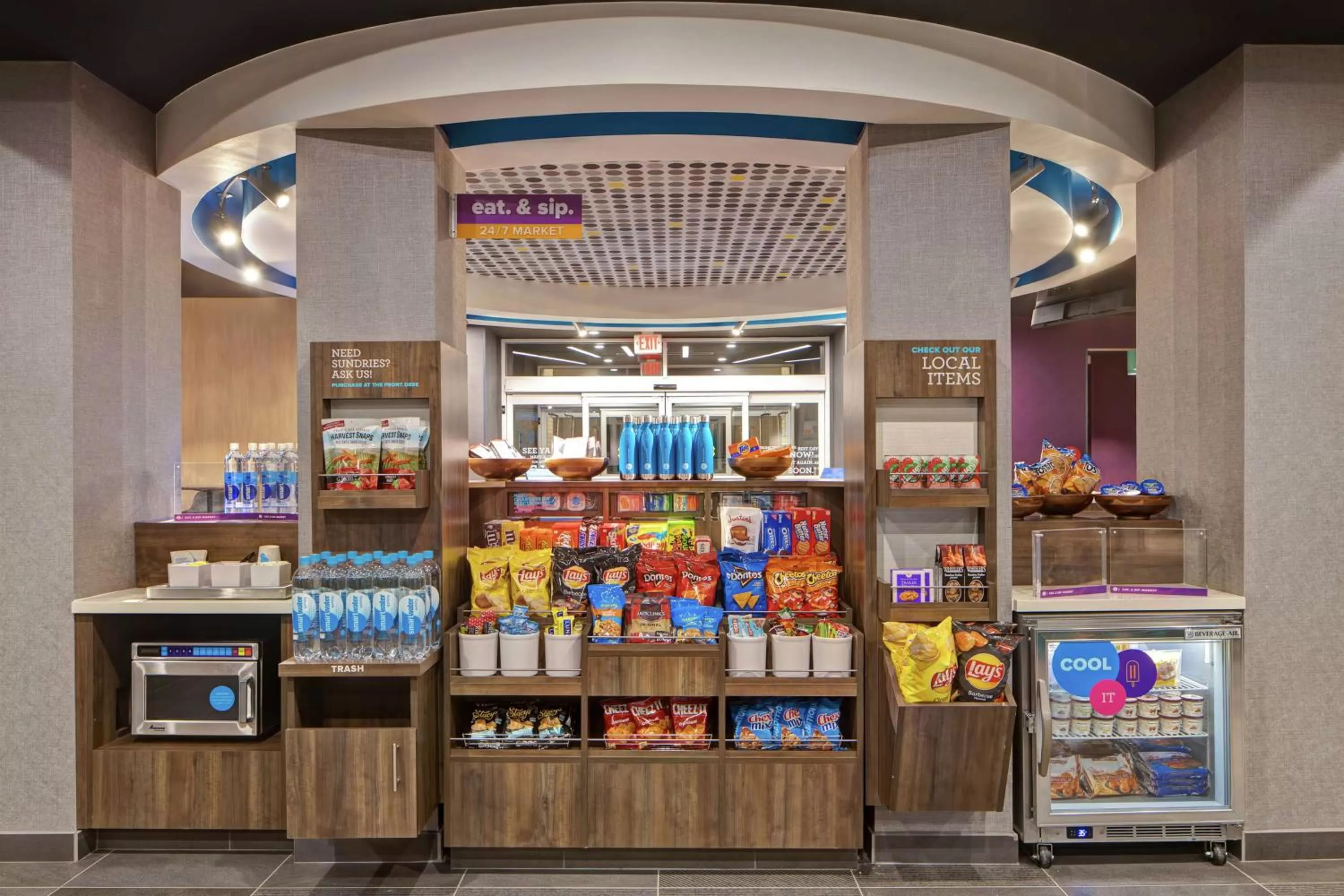 Lobby or reception in Tru By Hilton Oxford