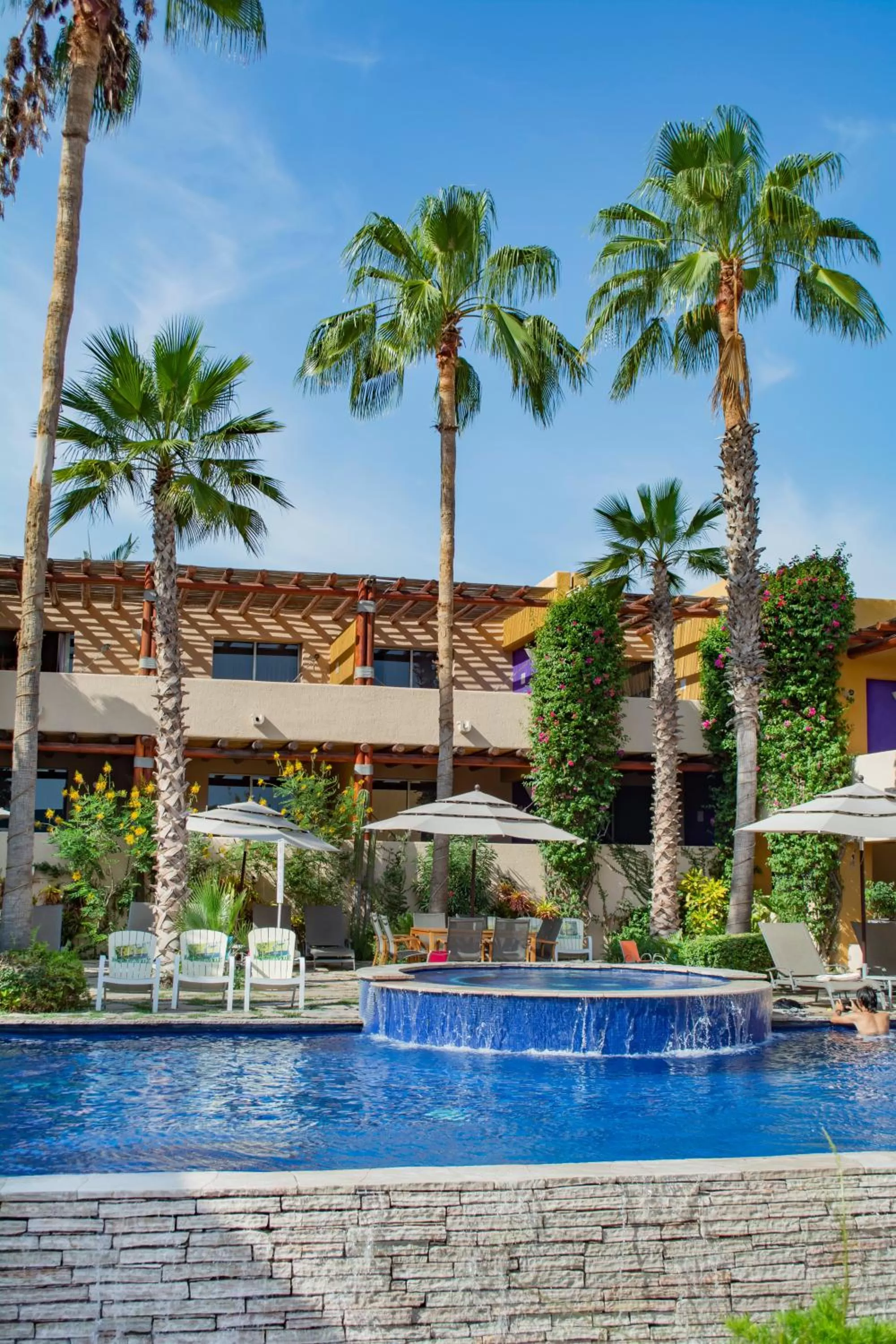 Swimming pool in Hotel Los Patios