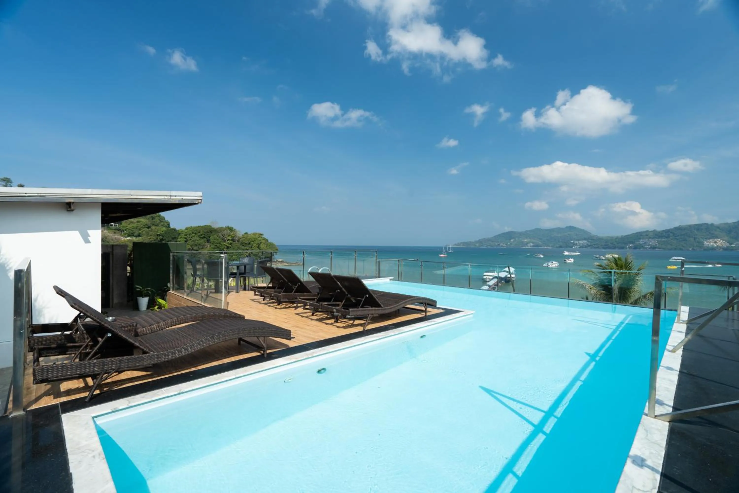 Swimming pool in Patong Signature Boutique Hotel