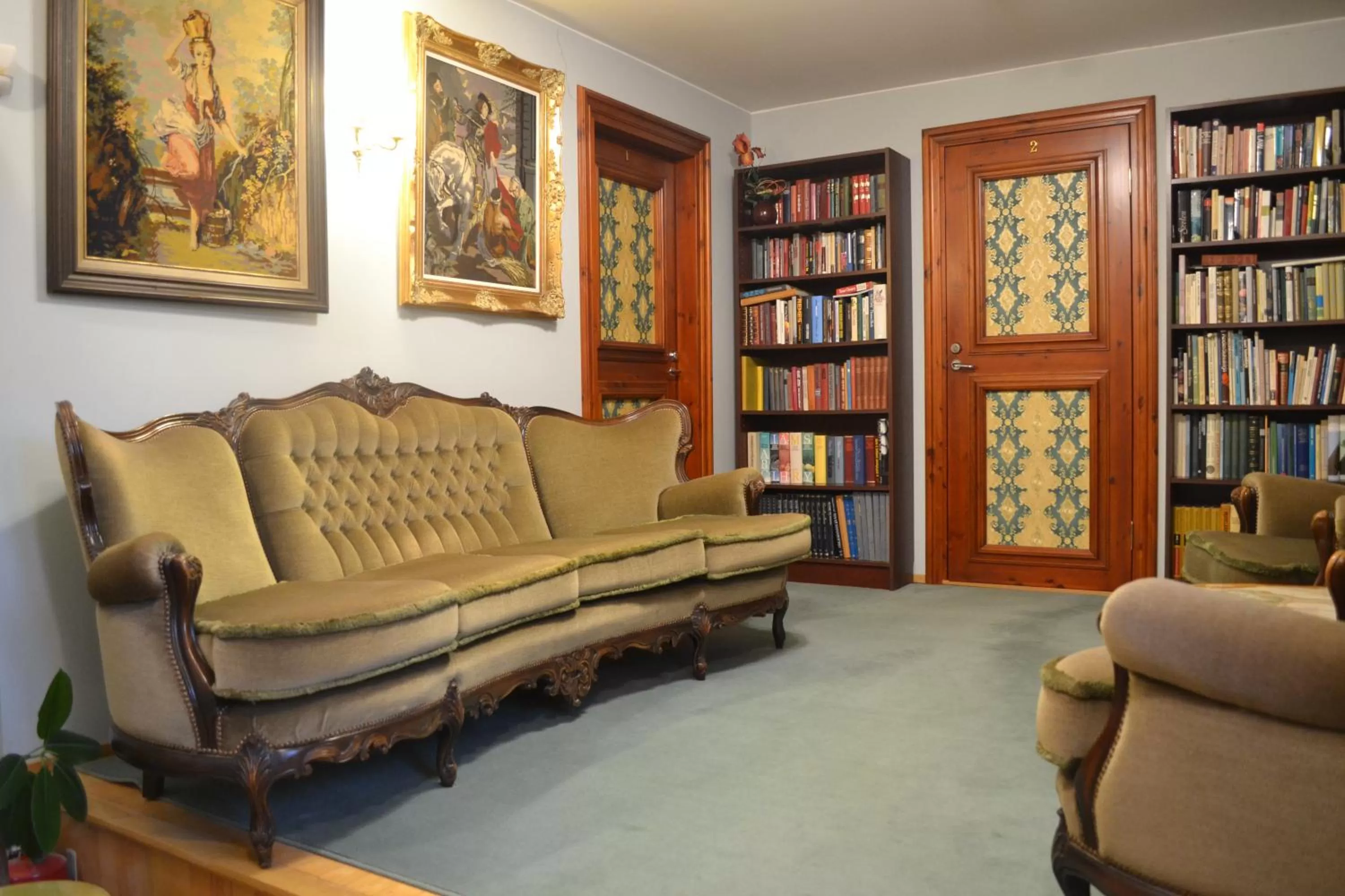 Library in Alex Maja