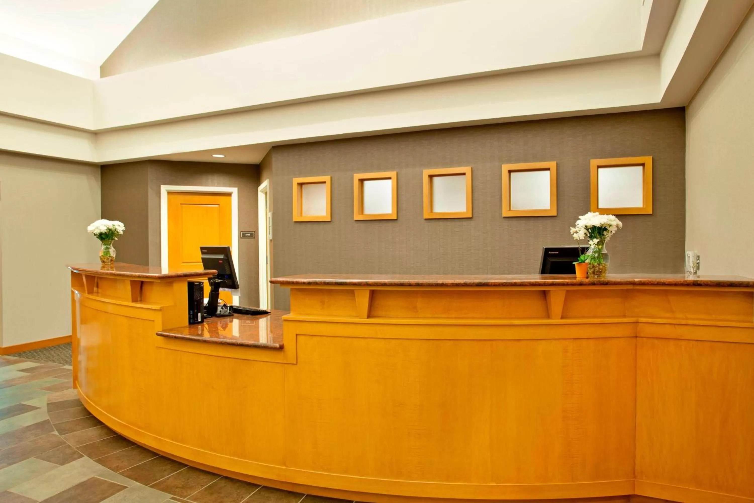 Lobby or reception in Residence Inn Bridgewater Branchburg