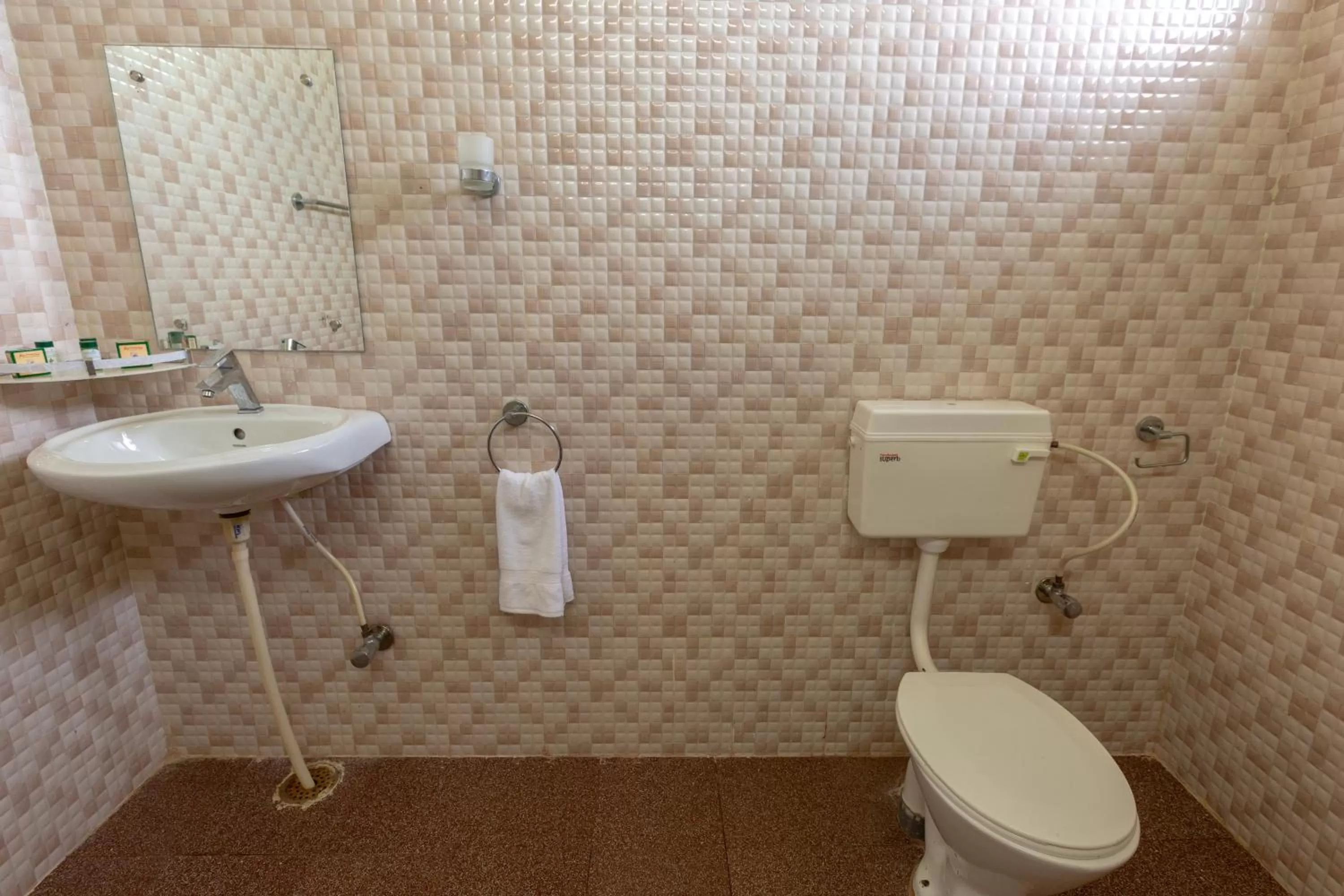 KSTDC Hotel Mayura Krishna Almatti