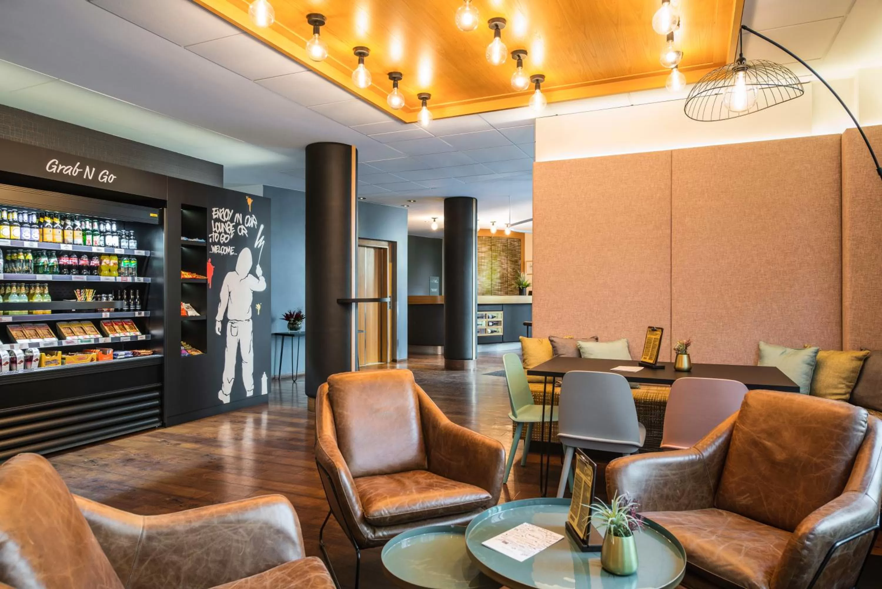 Lounge or bar in Mercure Hotel Berlin Zentrum Superior