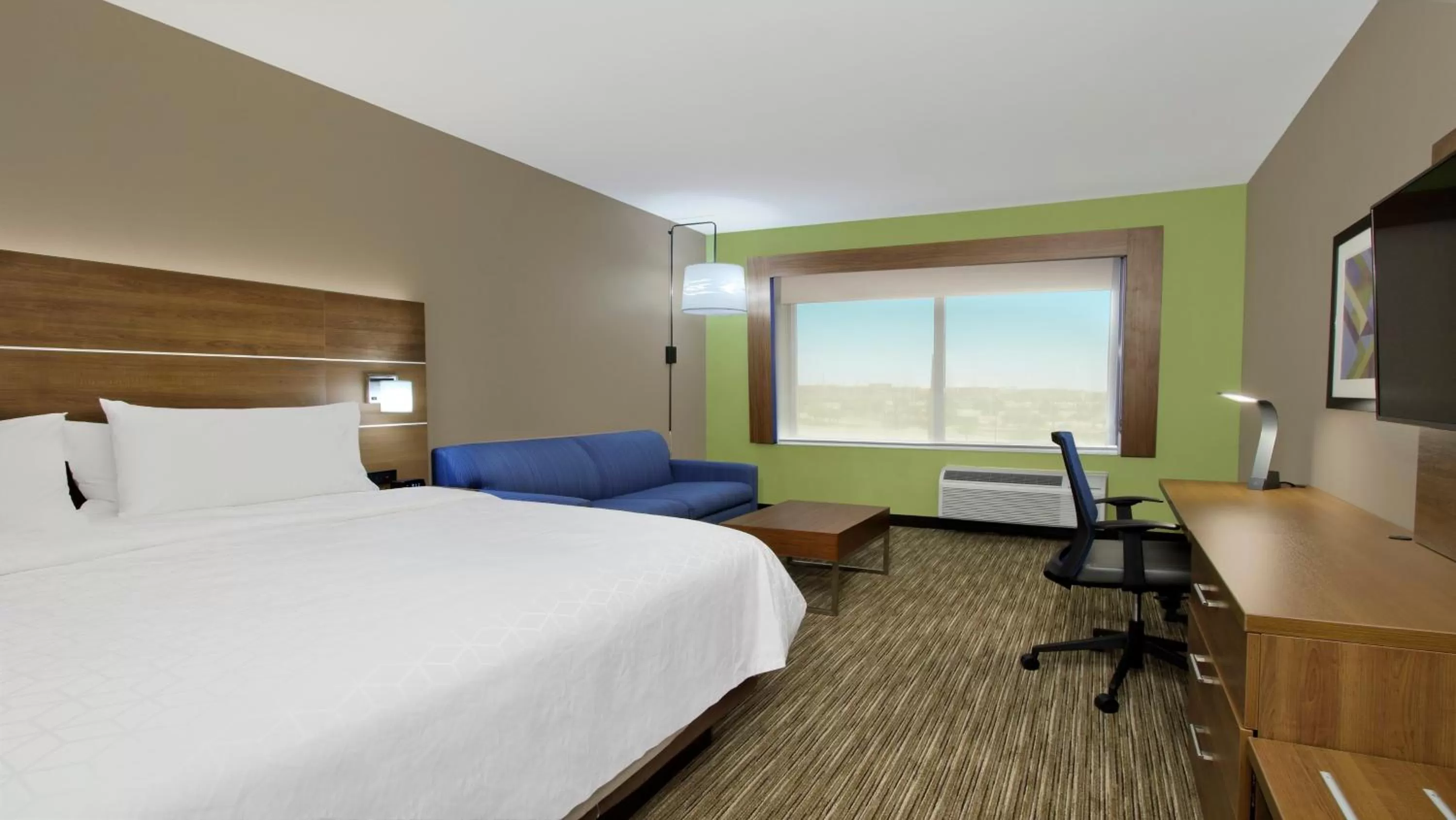 Photo of the whole room, Bed in Holiday Inn Express & Suites Dallas Frisco NW Toyota Stdm by IHG