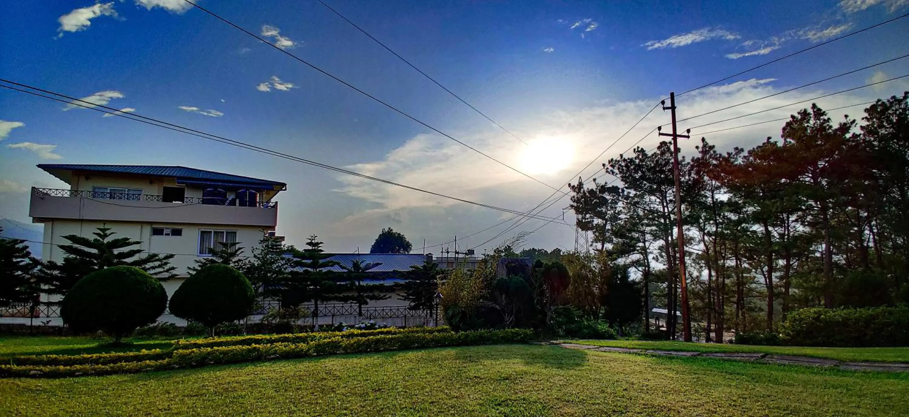 Garden, Property Building in Windermere Inn