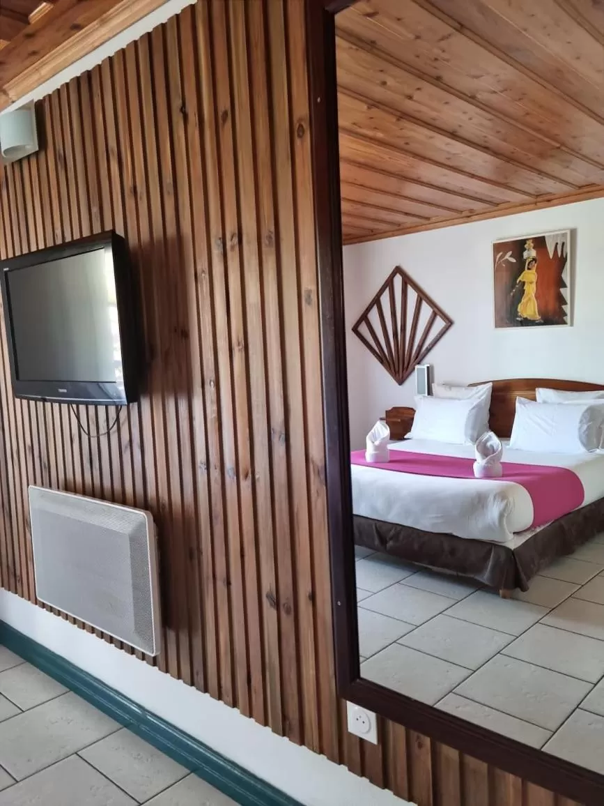 Bed in Hotel Des Neiges