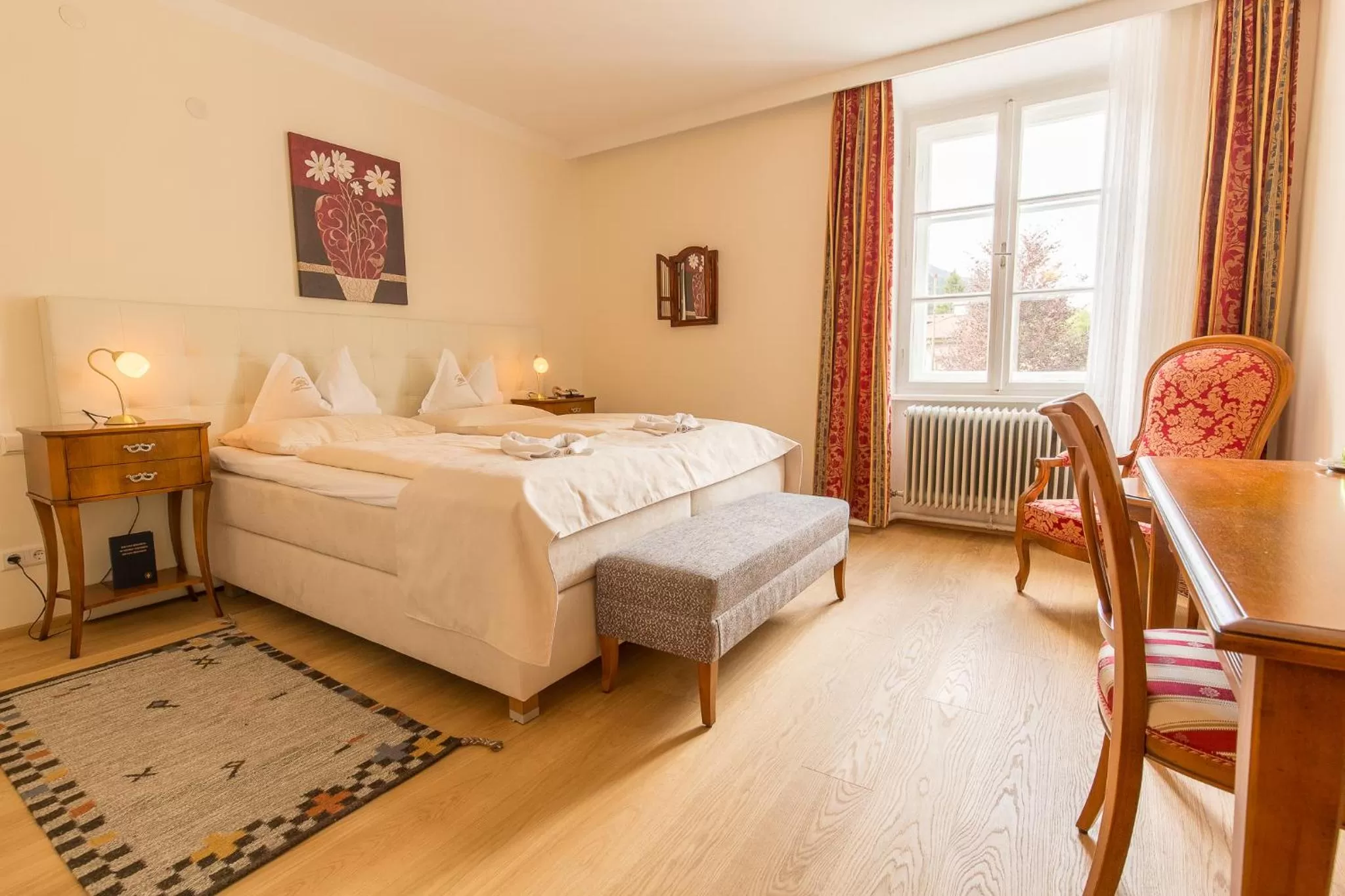 Photo of the whole room, Bed in Hotel Schloss Lerchenhof