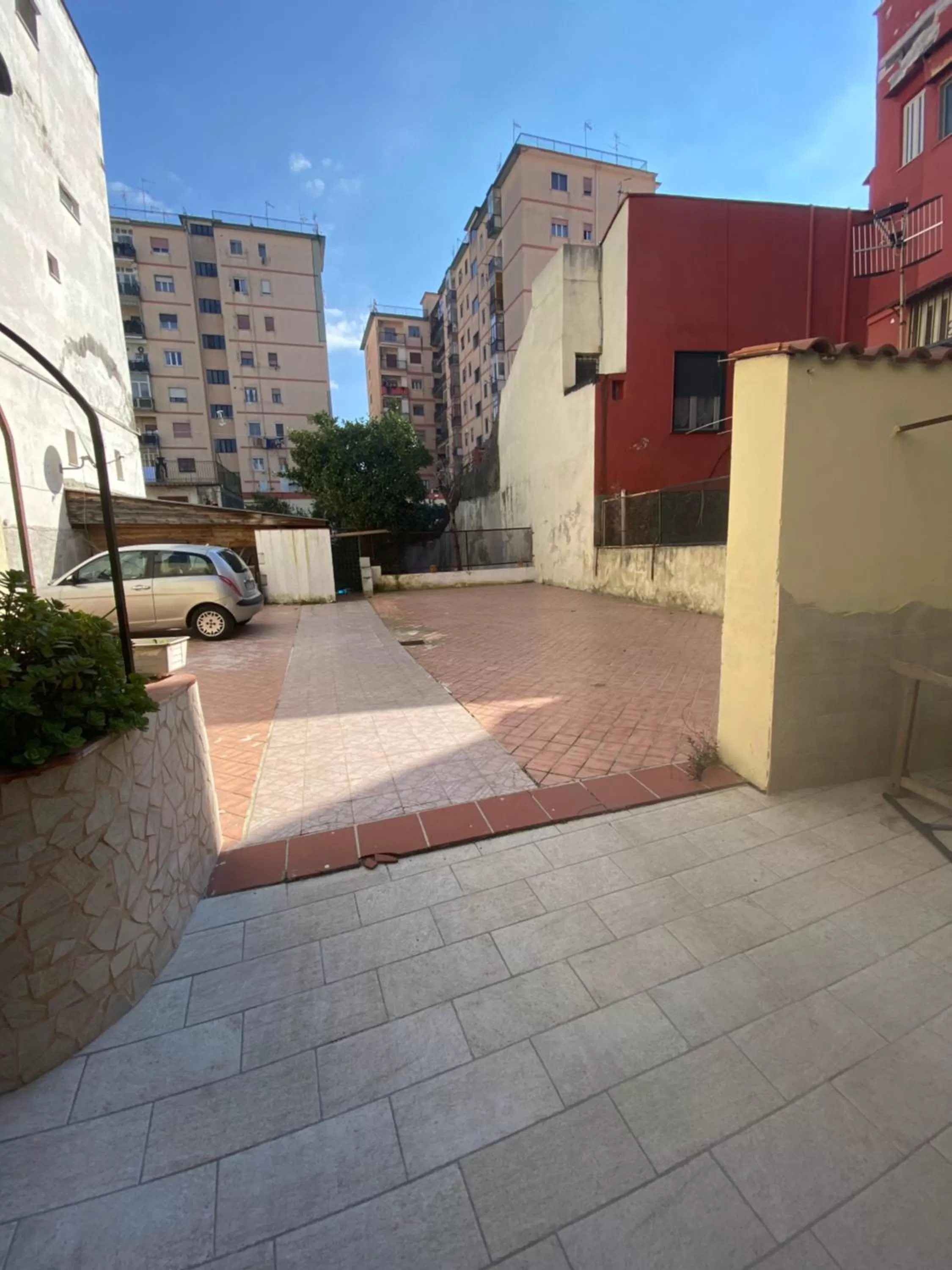 Parking in Casa Felicia