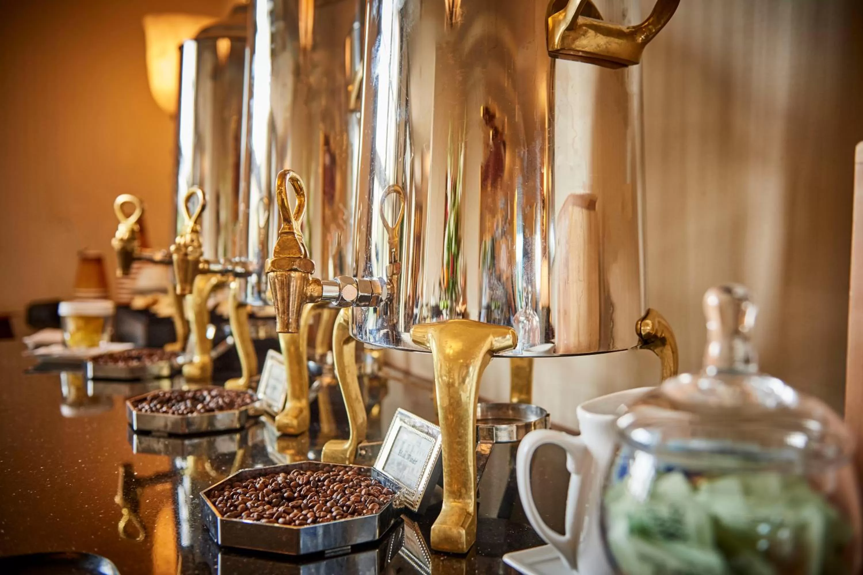 Non alcoholic drinks in French Quarter Inn