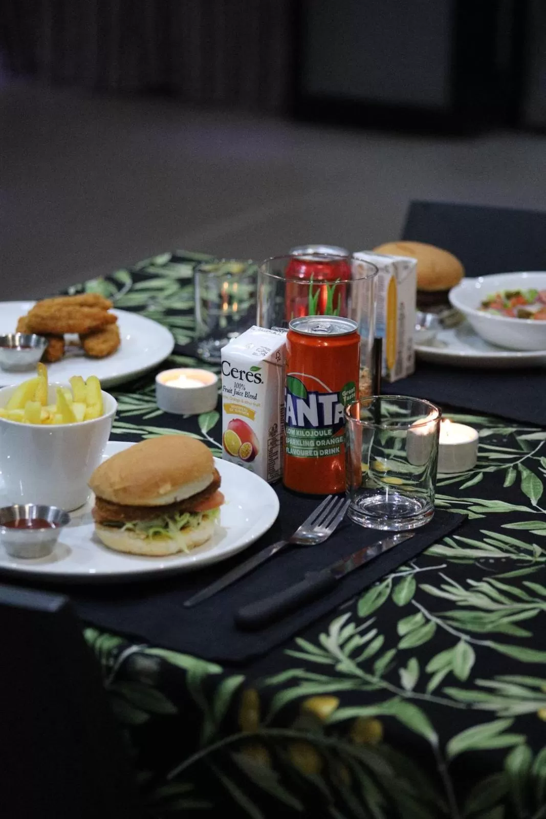 Food and drinks in The Raz