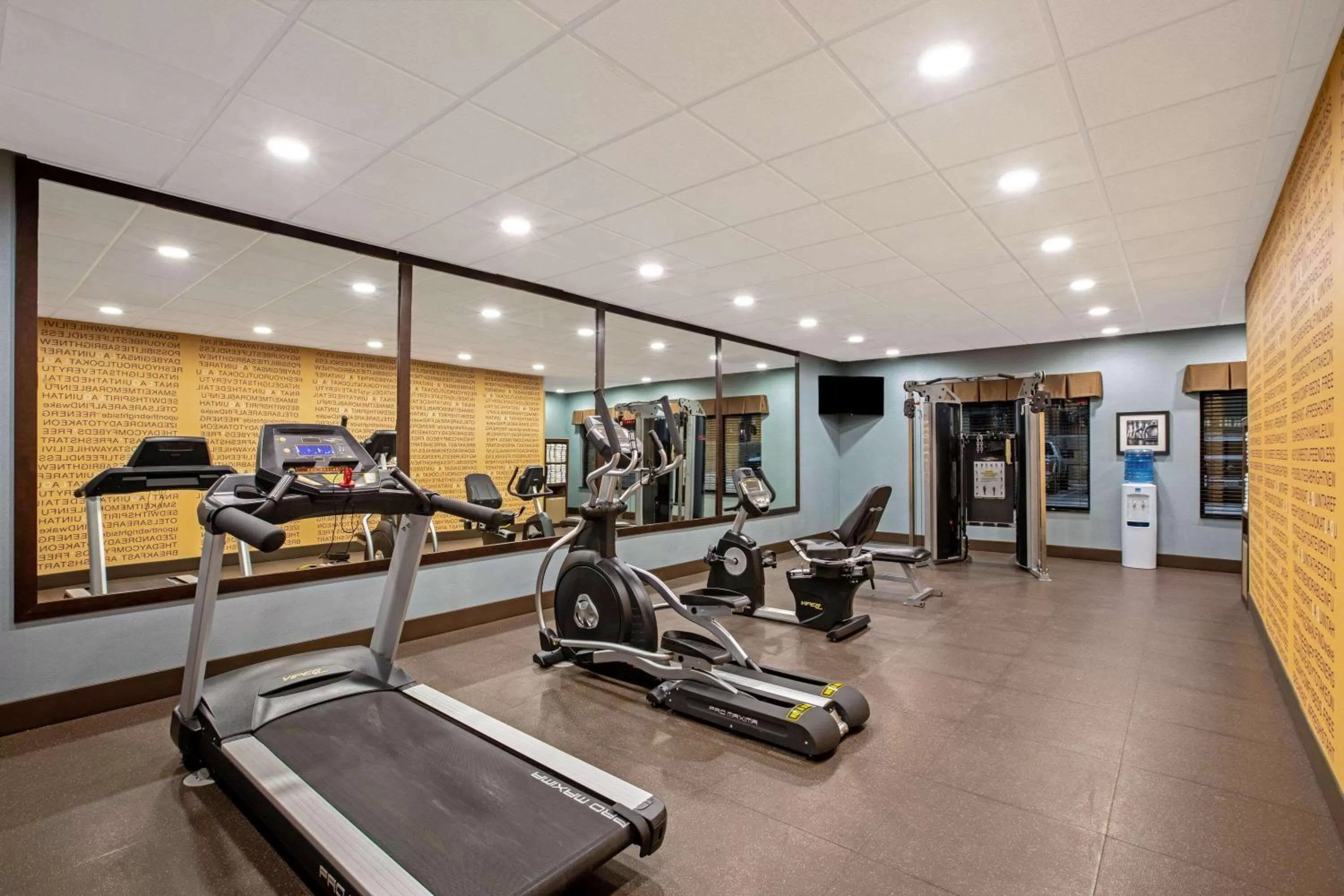 Fitness centre/facilities in La Quinta by Wyndham Gillette