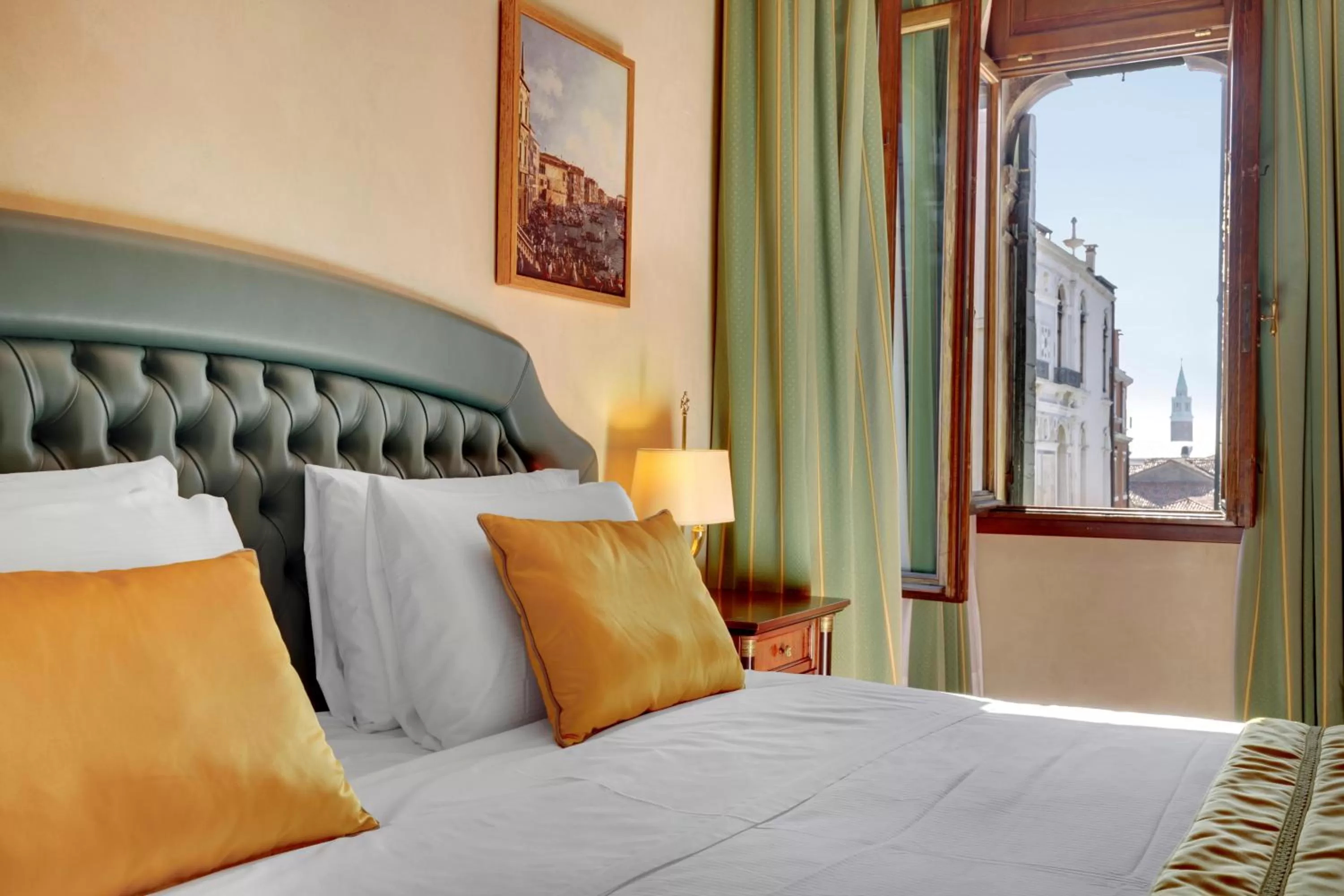 Decorative detail, Bed in Hotel Donà Palace