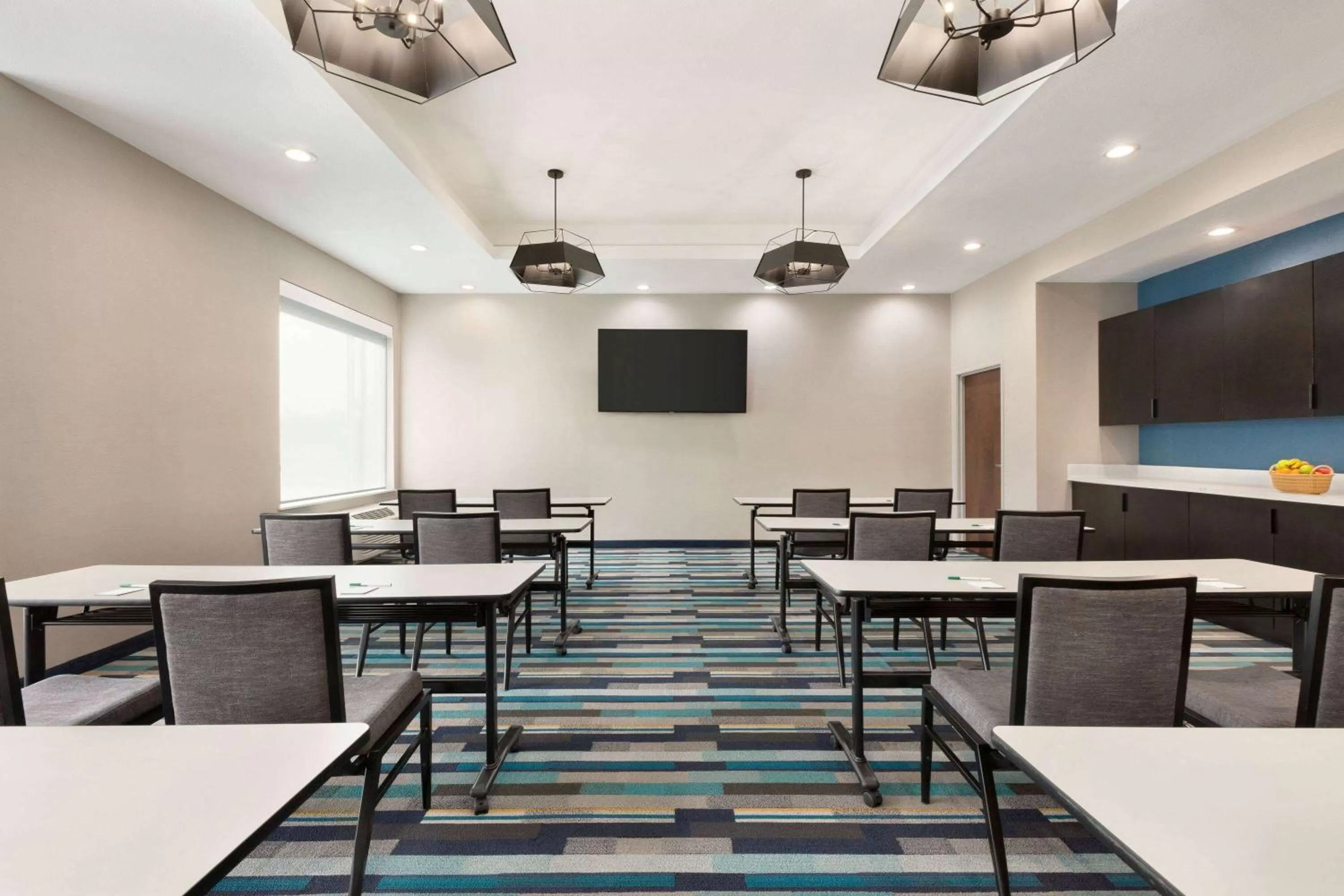 On site in La Quinta by Wyndham Richmond-Sugarland