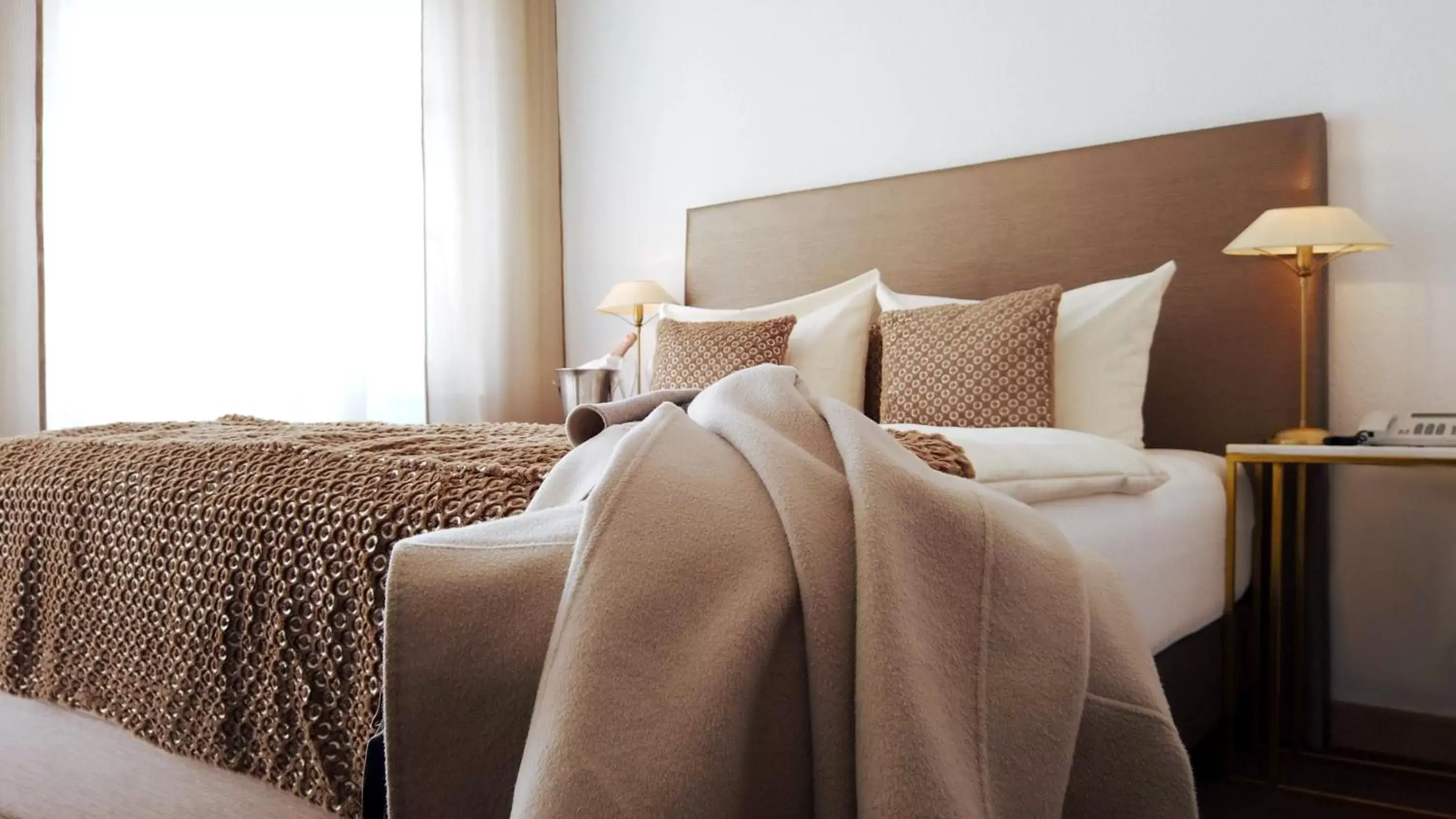 Large Single Room - single occupancy in Drahthammer Schlößl Large Single Room - single occupancy in Drahthammer Schlößl