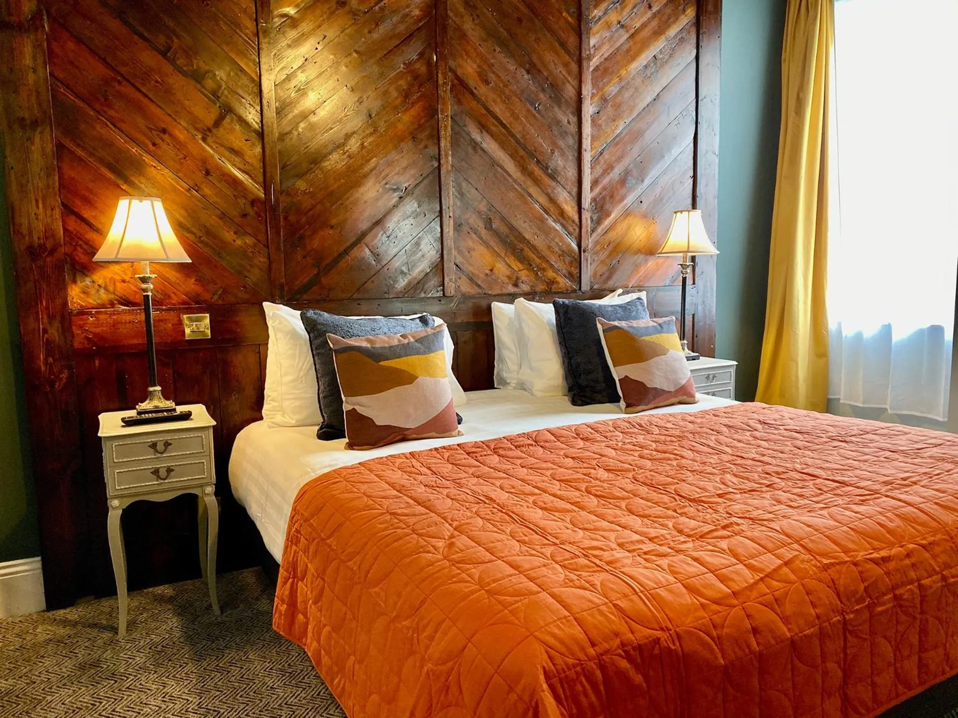 Bedroom, Bed in The Southern Belle