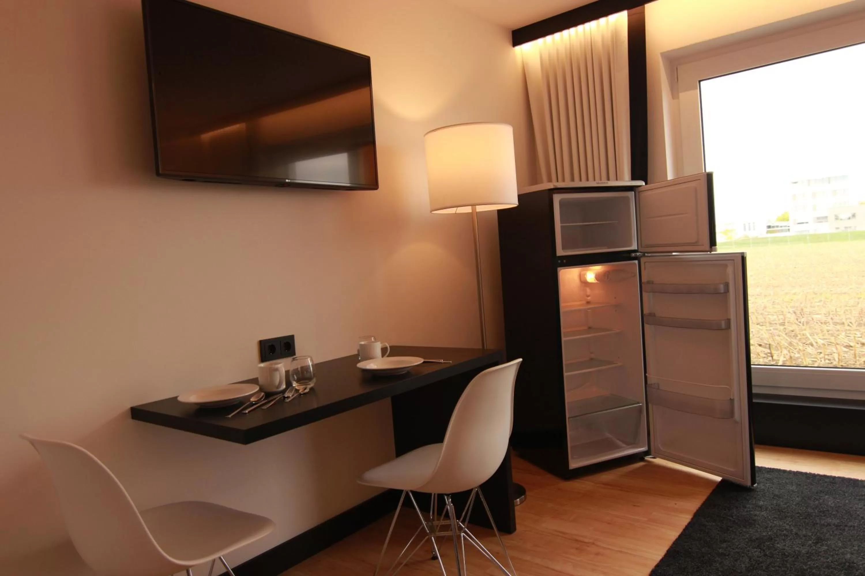 Dining area in LH Hotel by WMM Hotels