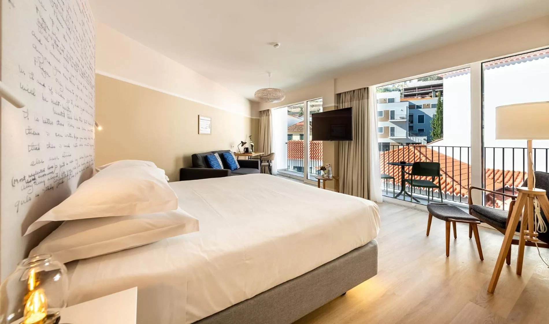 Bedroom, Bed in Pestana Fisherman Village