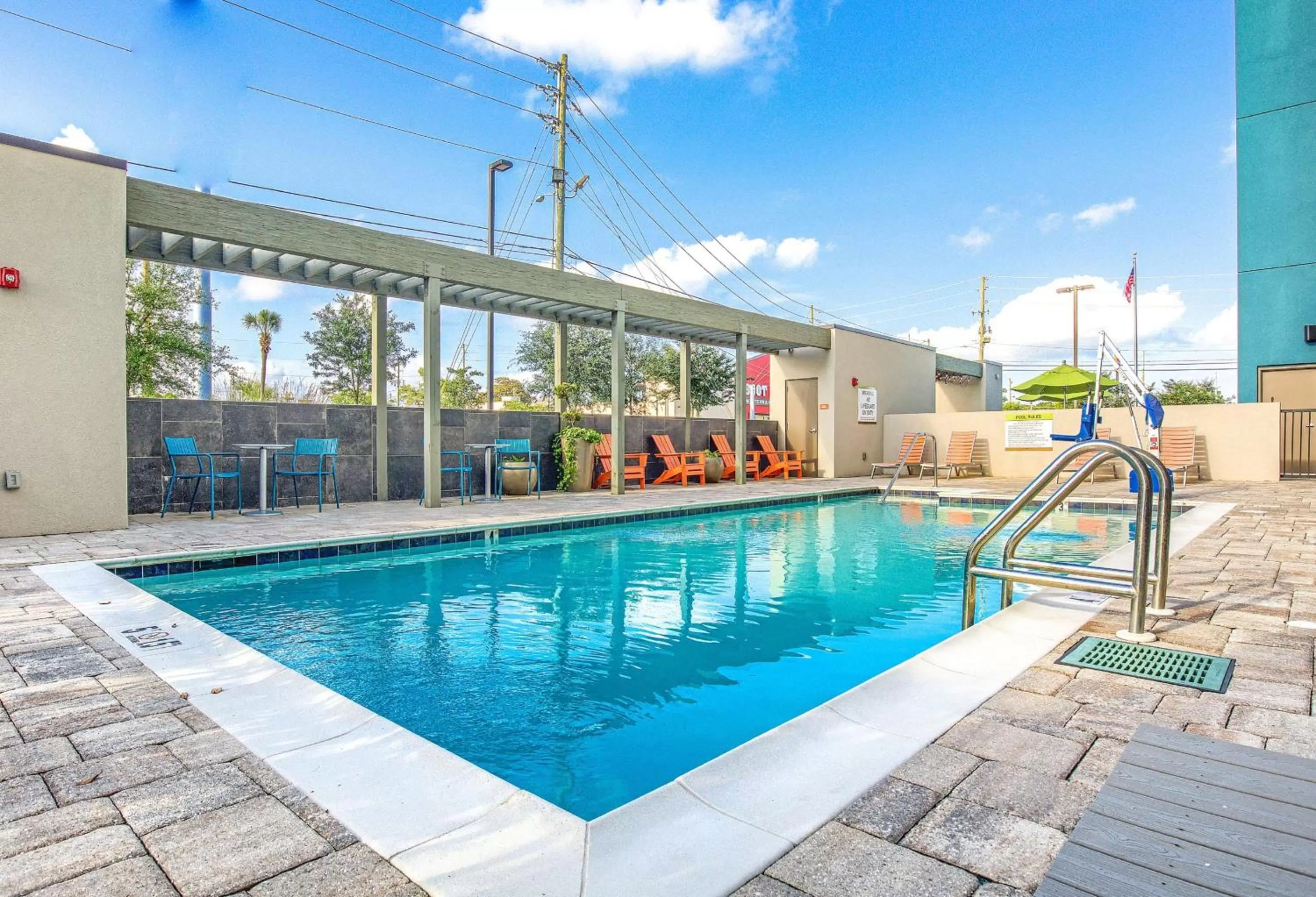Pool view in Home2 Suites by Hilton Mobile West I-10 Tillmans Corner