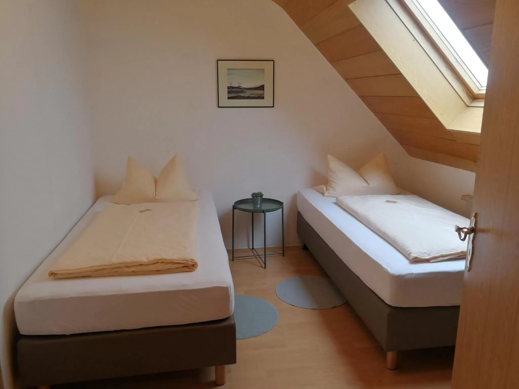 Bedroom, Bed in Gasthof Zur Burg