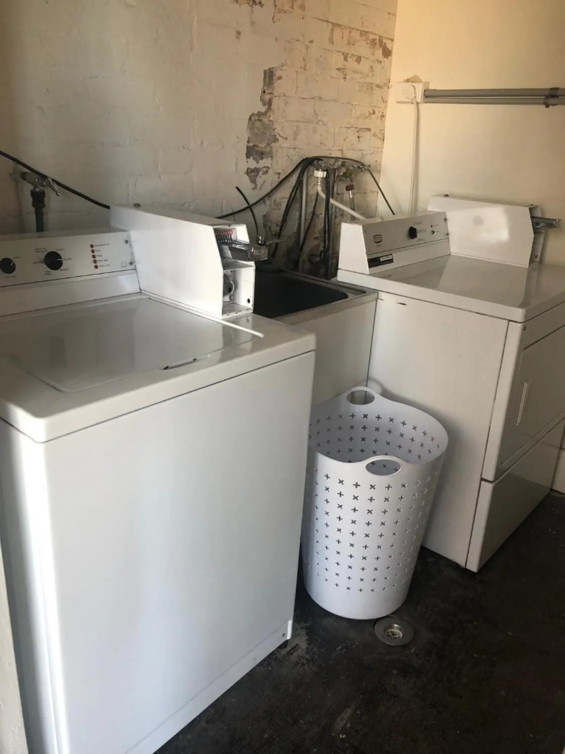 Area and facilities in Cambridge Lodge