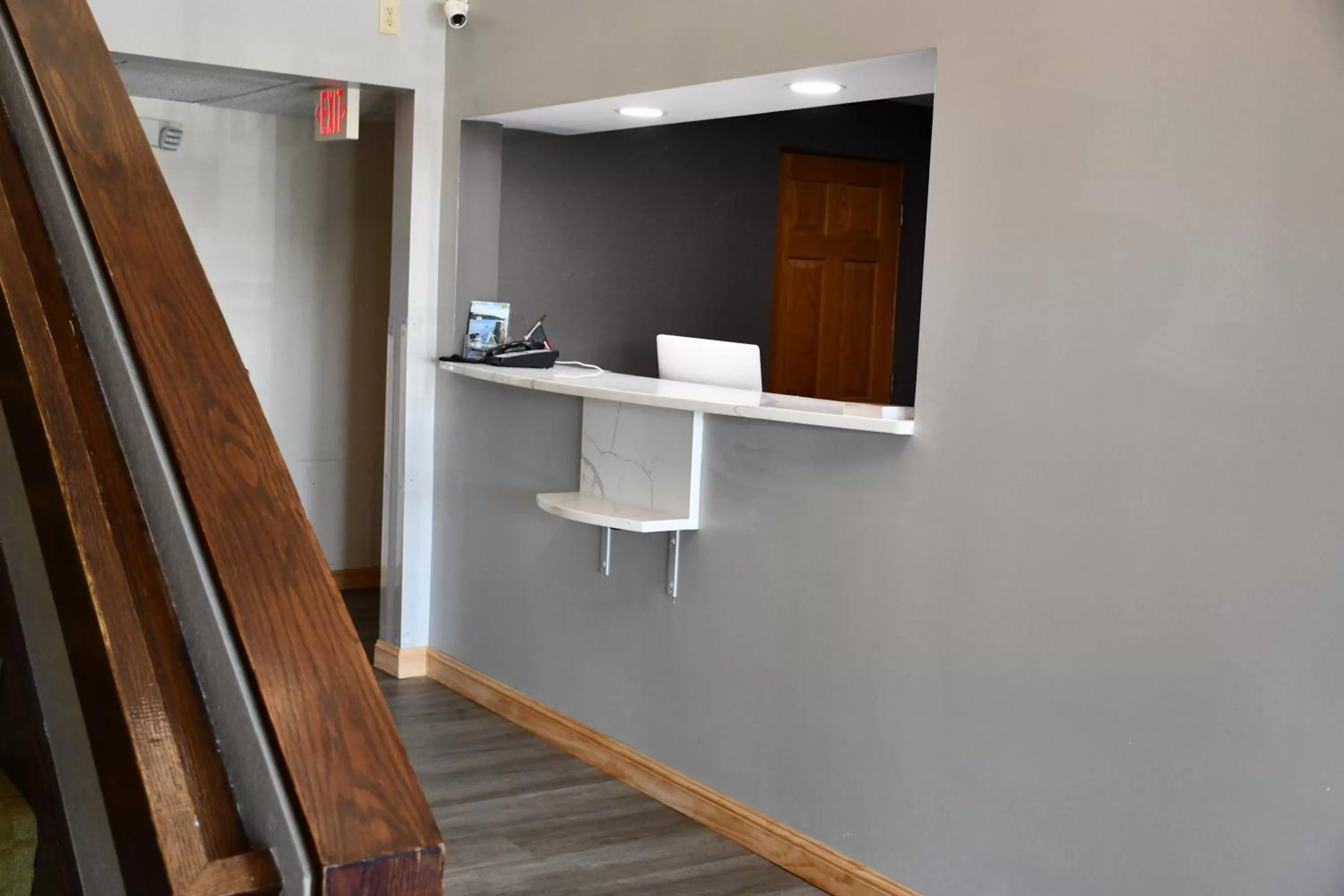 Stillwater Inn & Suites