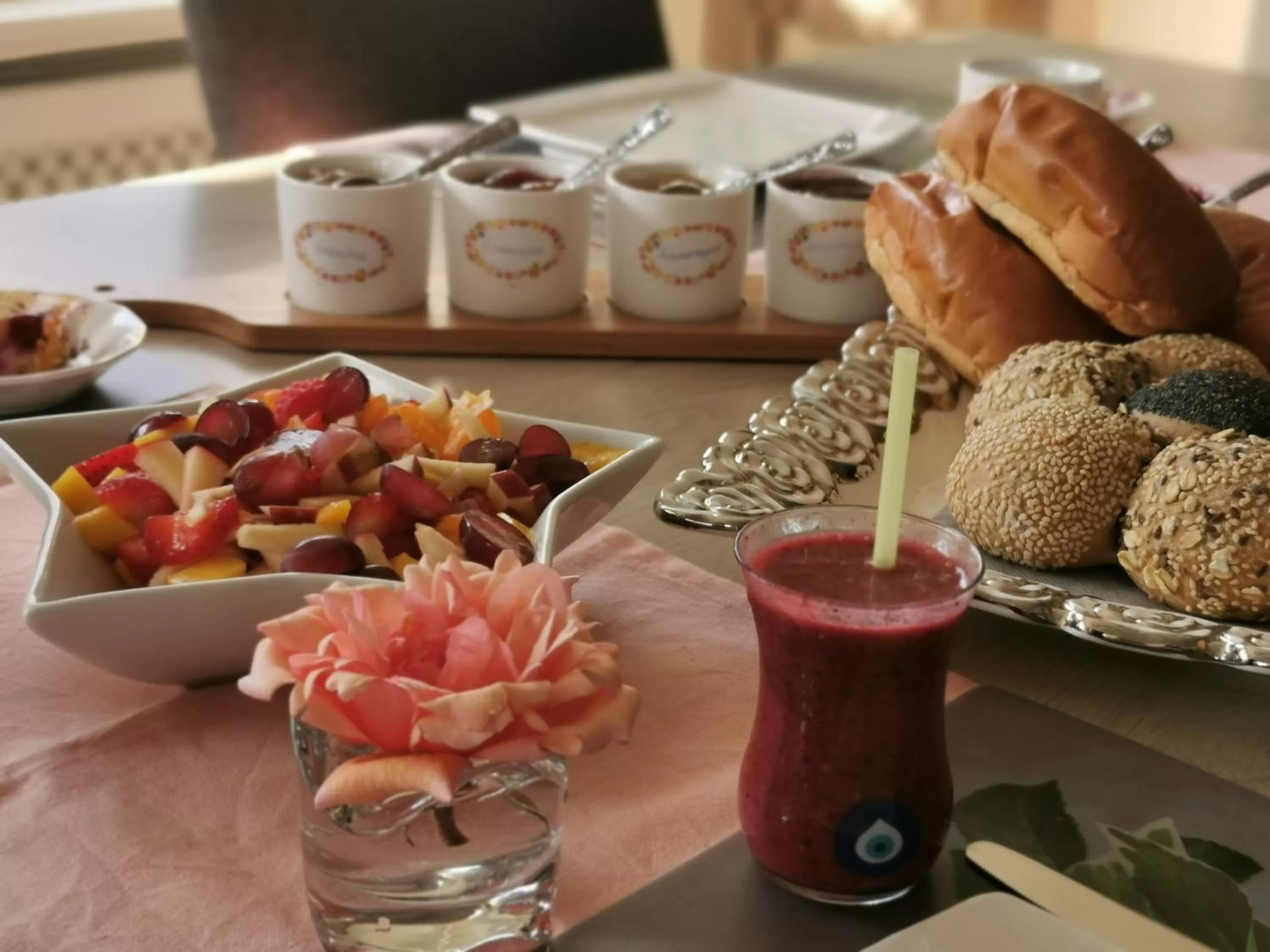 Breakfast in La Rose