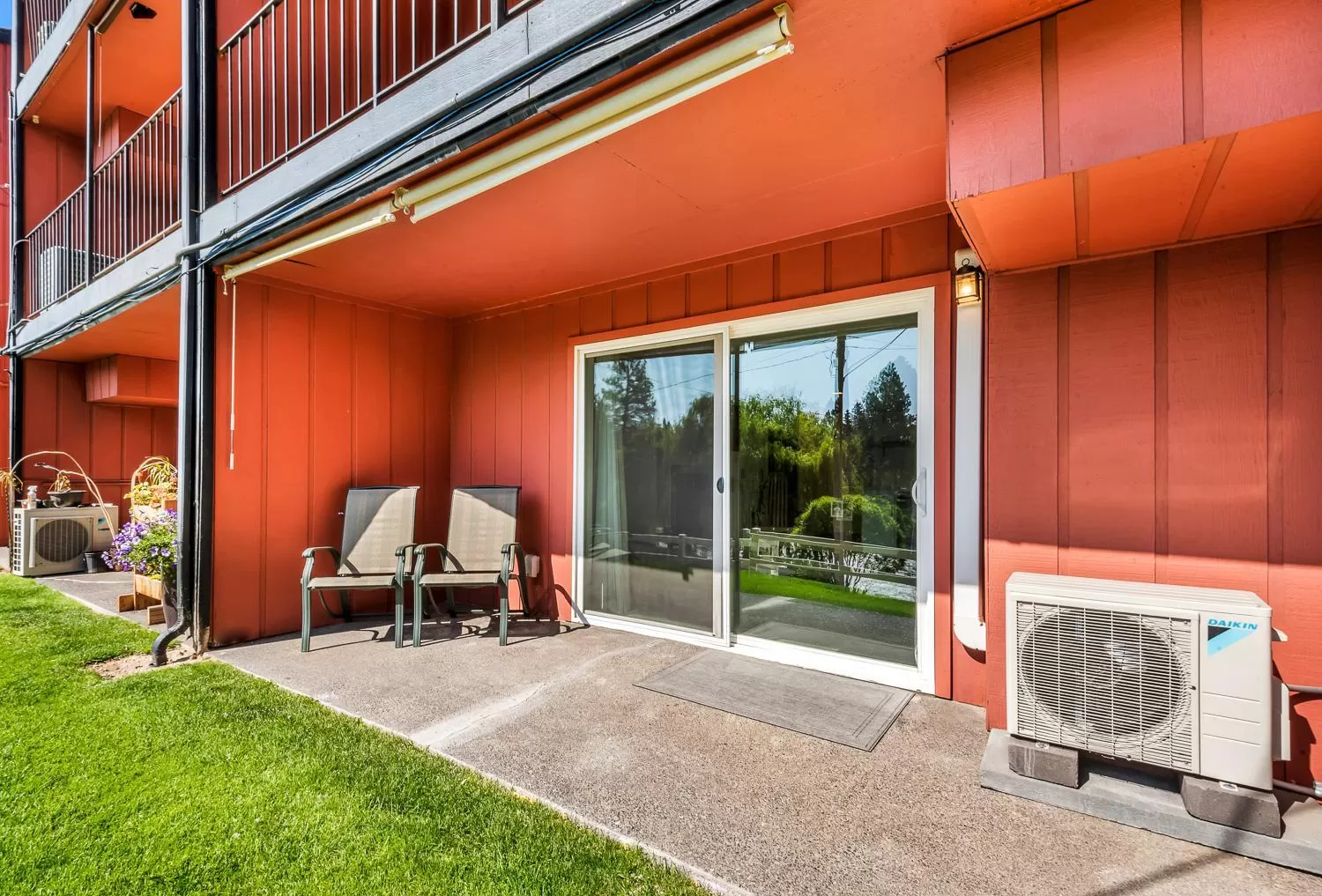 Balcony/Terrace in Bend Riverside Condos