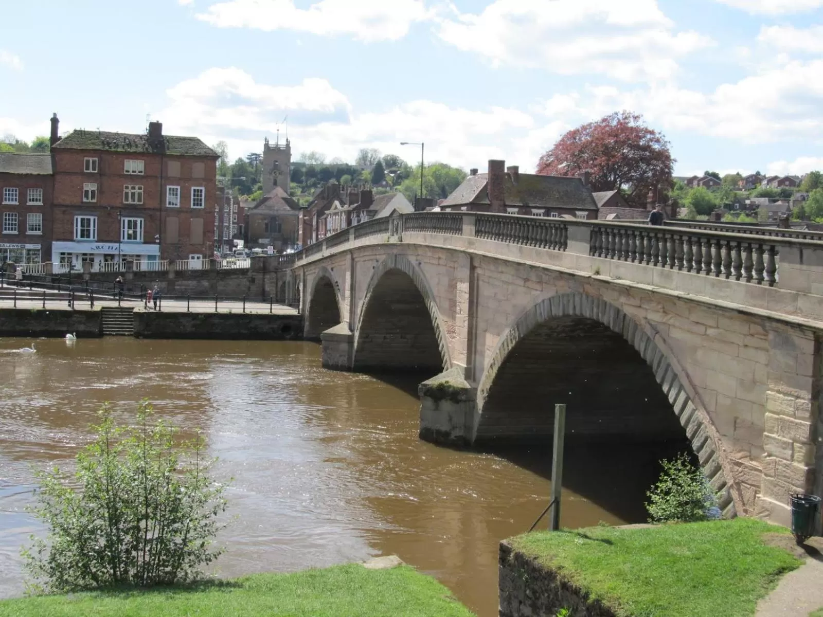 Neighbourhood in George Hotel Wetherspoon
