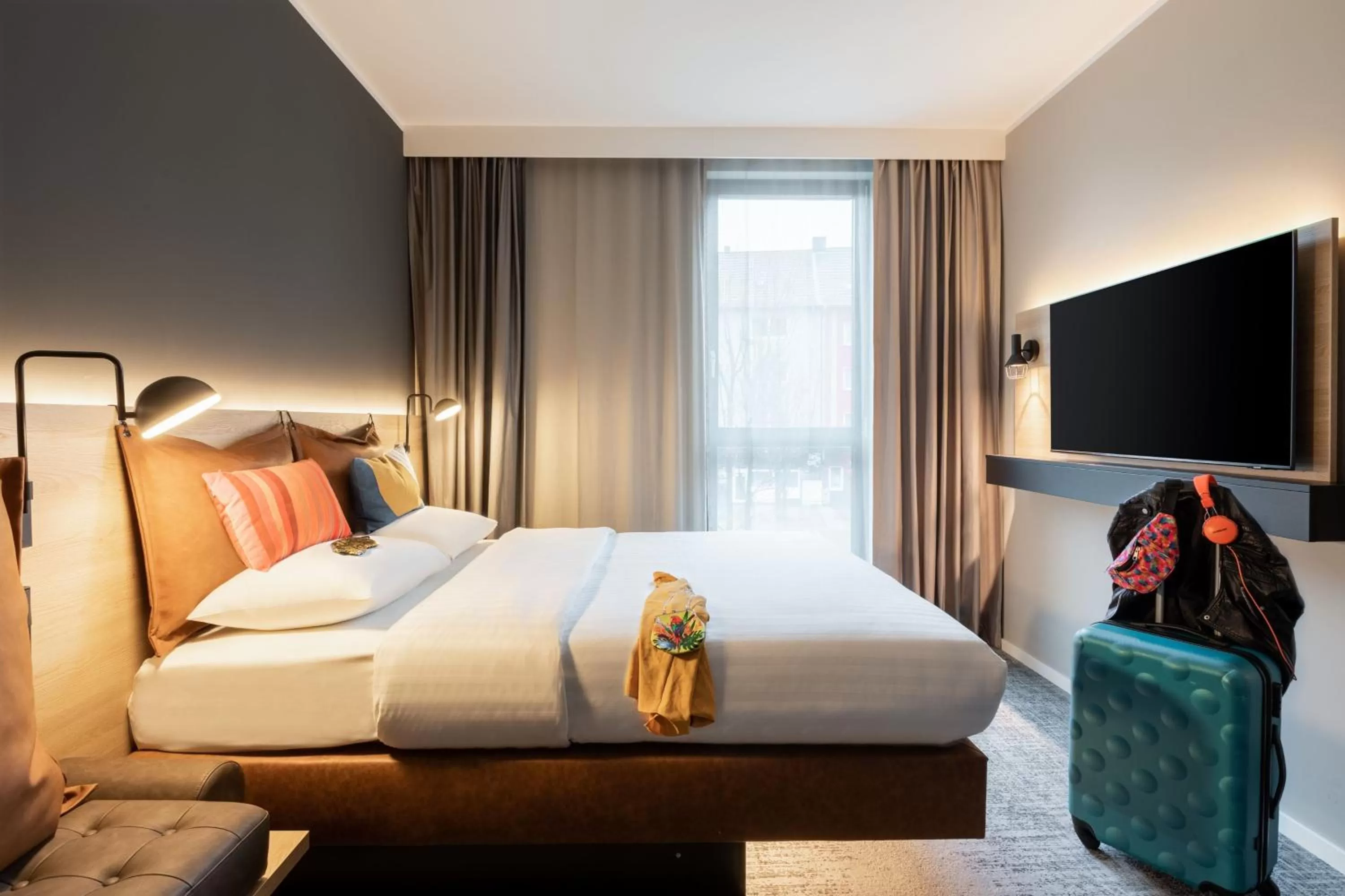 Photo of the whole room, Bed in Moxy Dortmund City