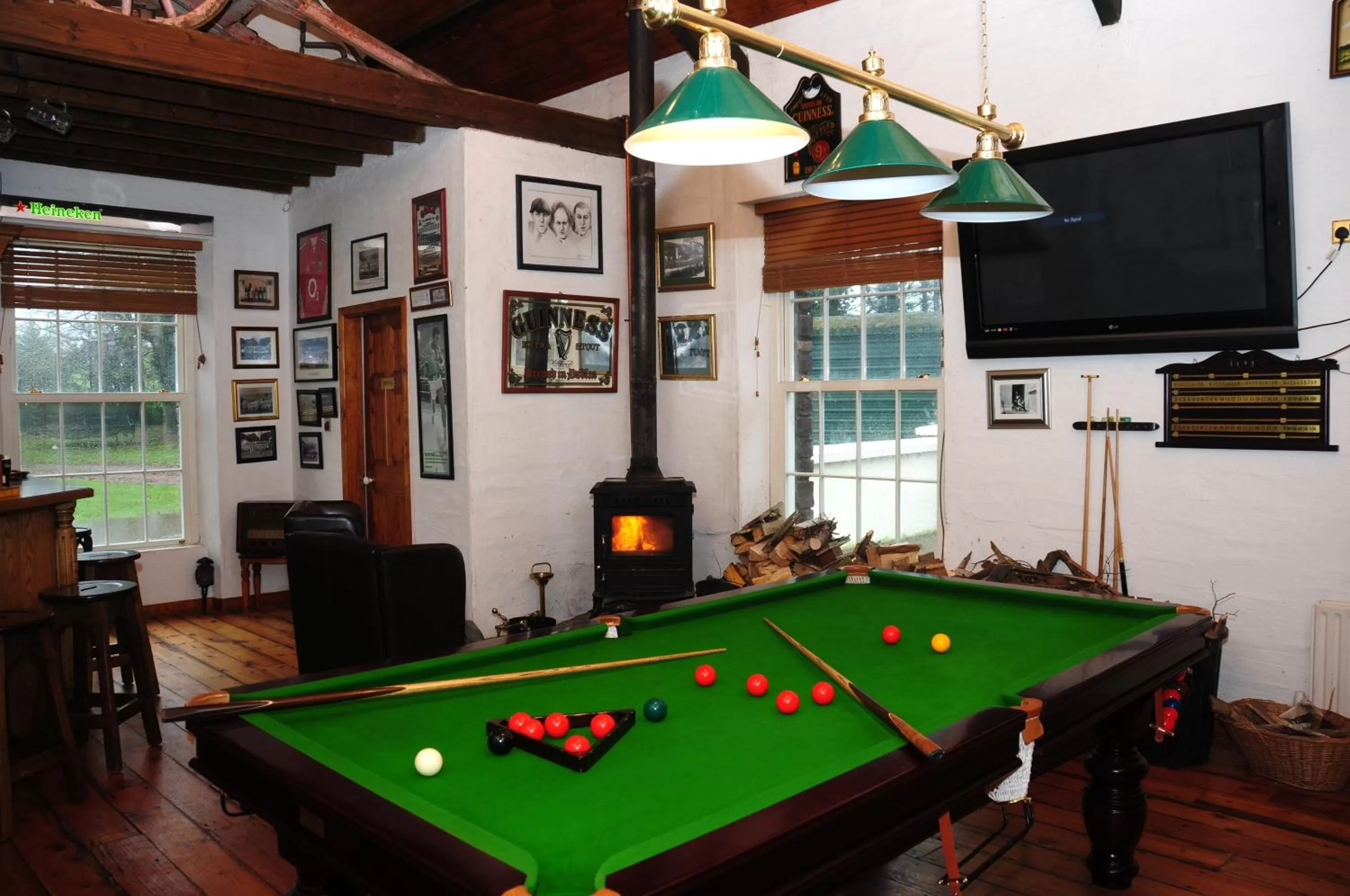 Billiard in Cannaway House B&B