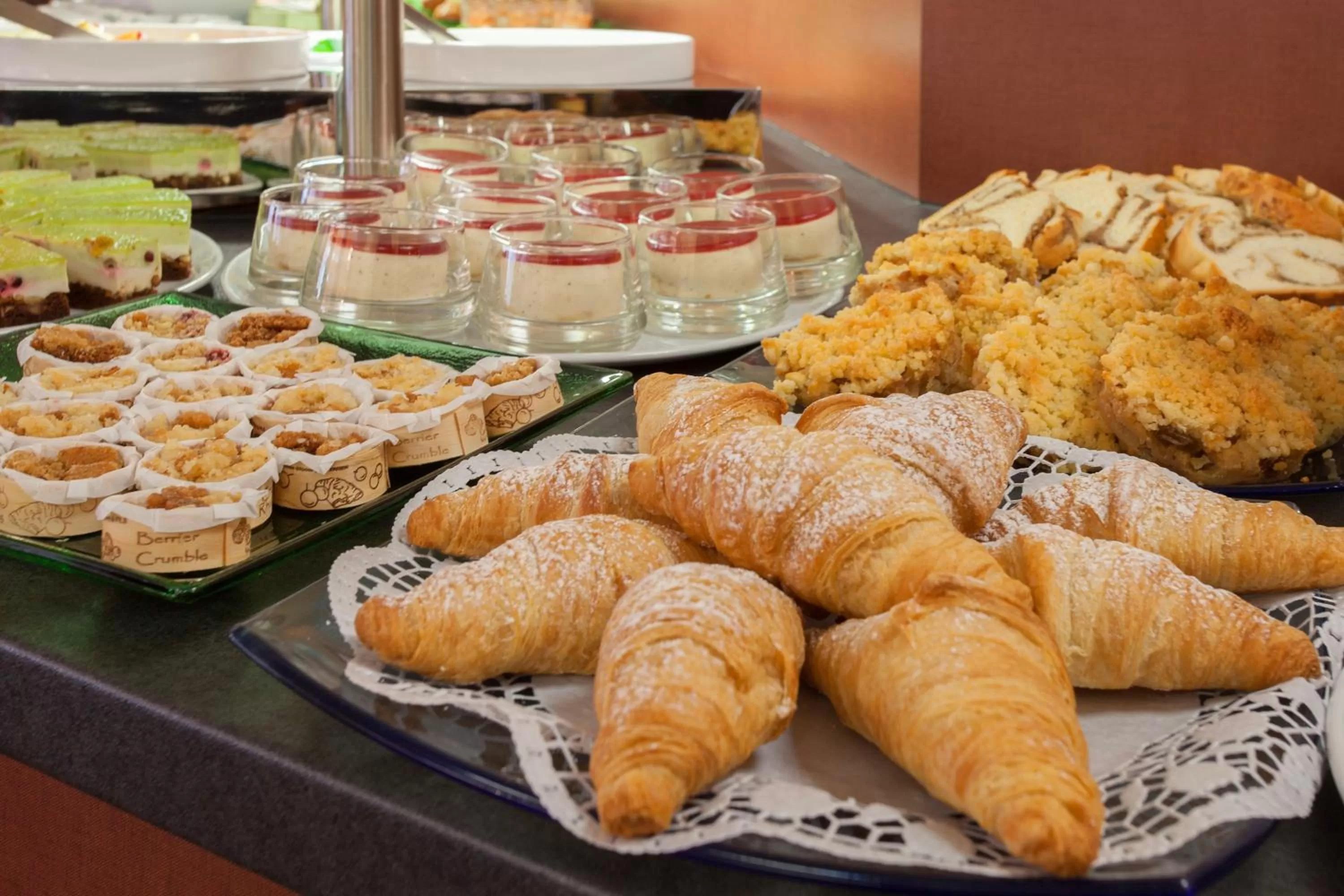 Buffet breakfast in Best Western Hotel Augusta