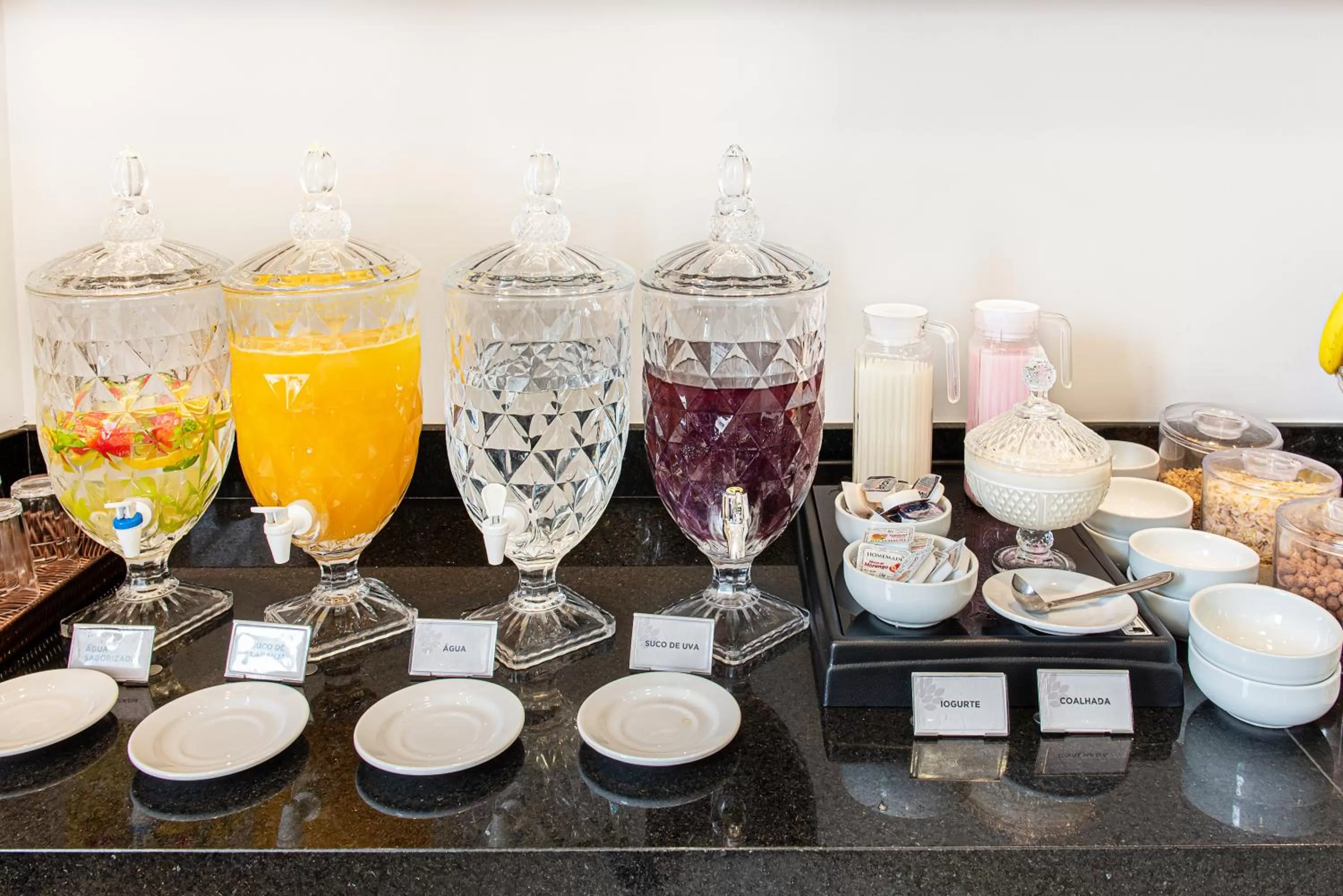 Florida Mall & Suites