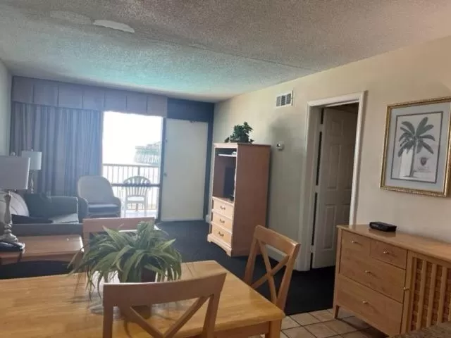 Seating Area in Kingfisher Inn