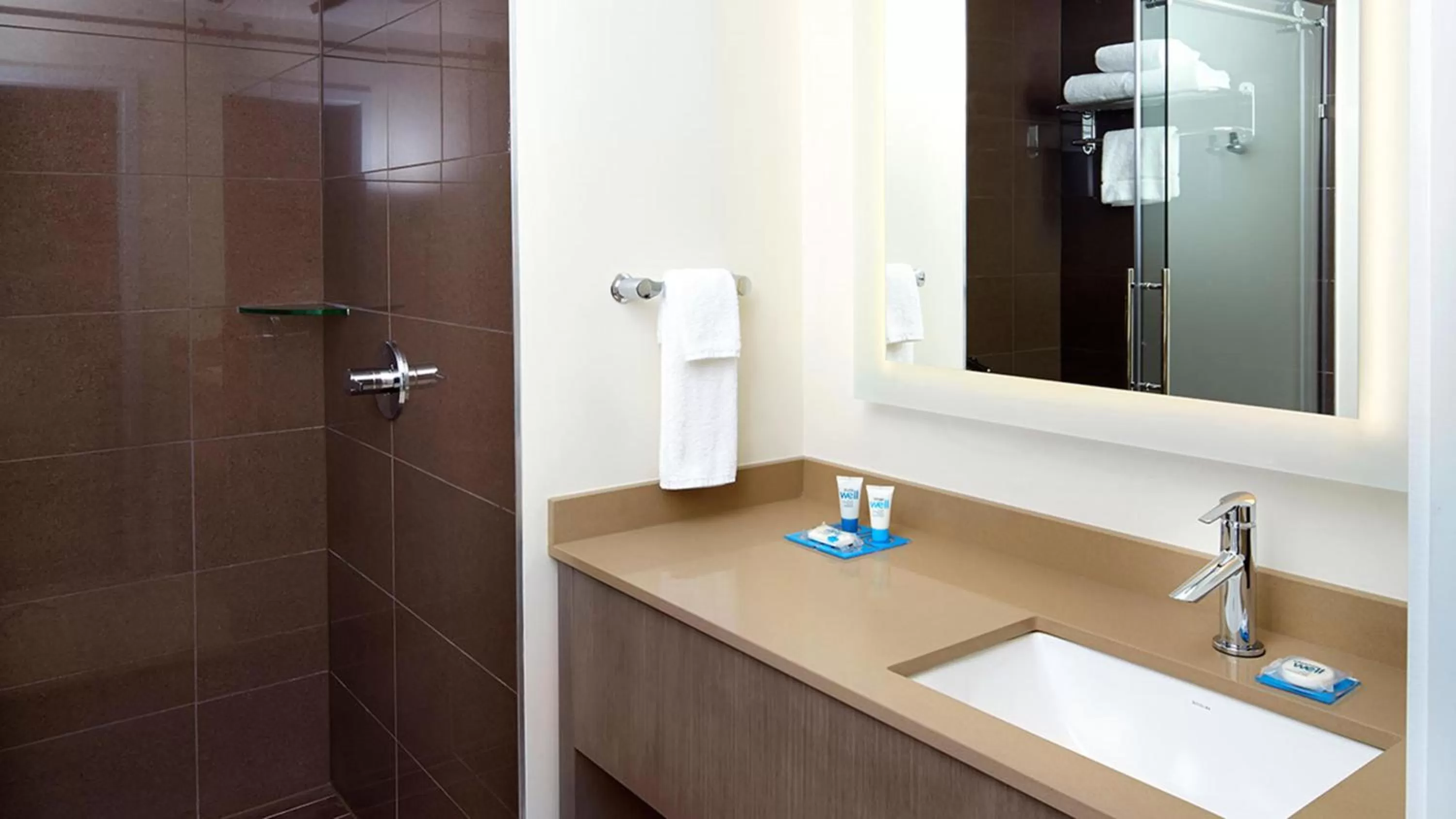 King Room in Hyatt House Pittsburgh Bloomfield Shadyside