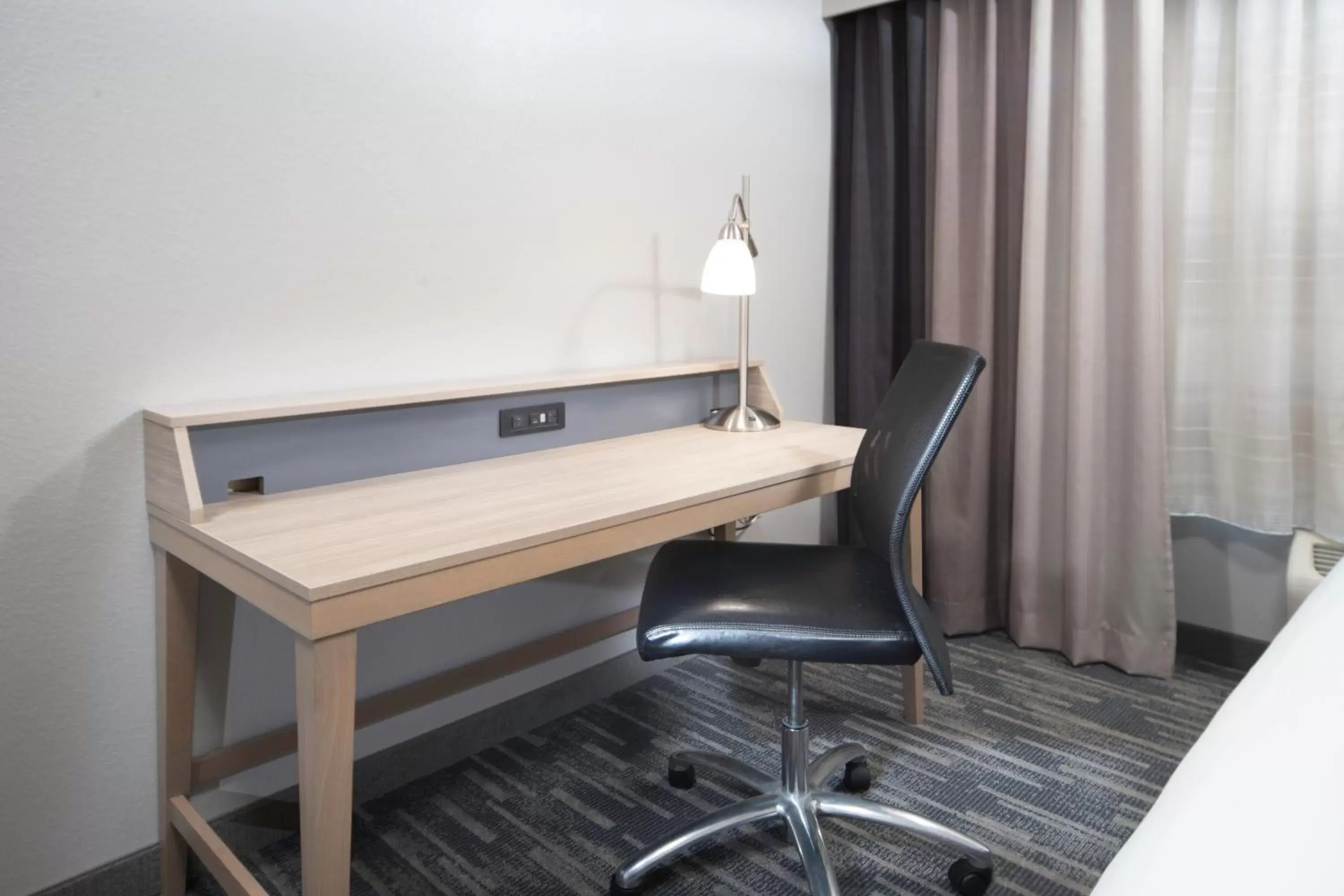 Queen Room with Two Queen Beds - Disability Access in Country Inn & Suites by Radisson, Rocky Mount, NC Queen Room with Two Queen Beds - Disability Access in Country Inn & Suites by Radisson, Rocky Mount, NC