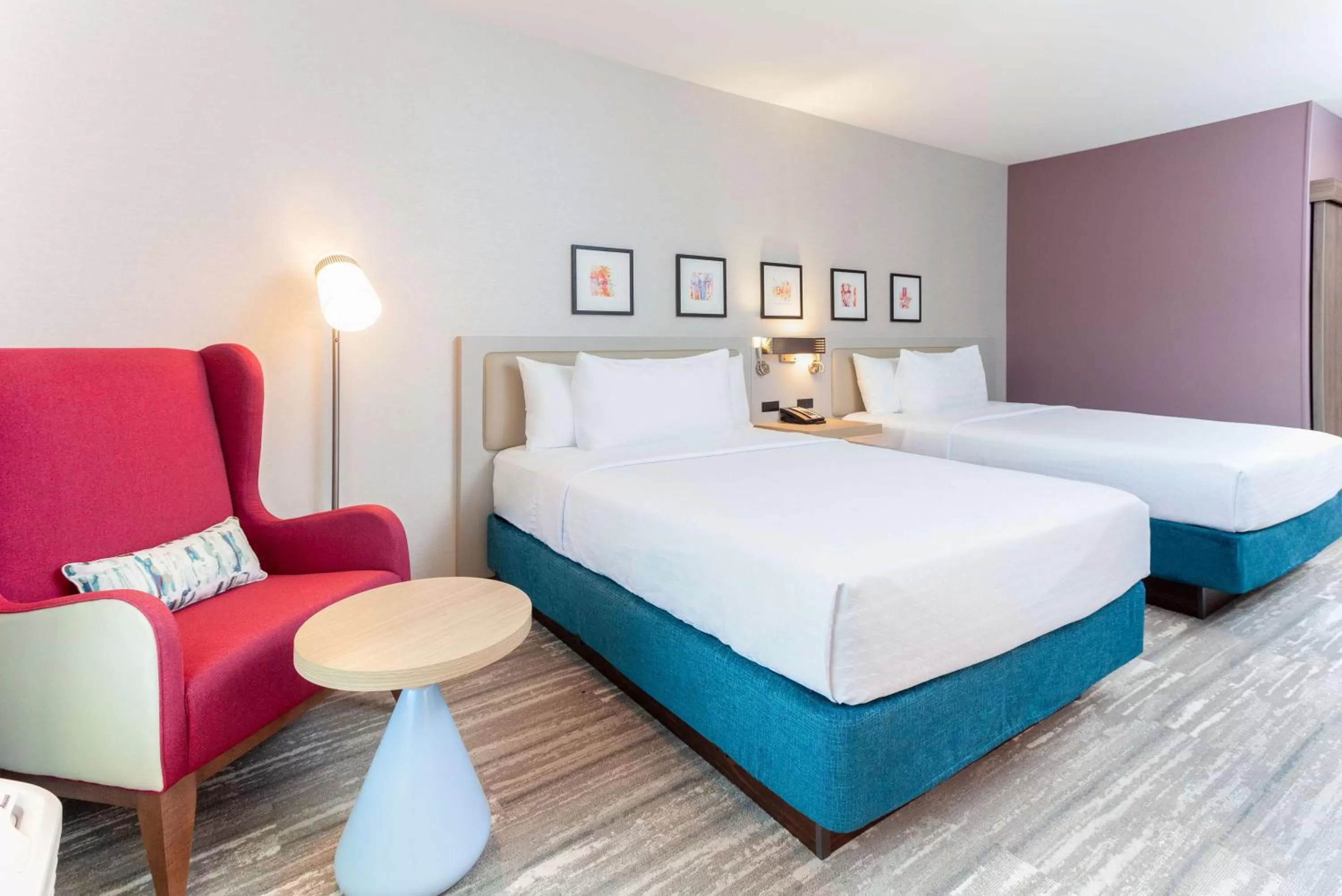 Bed in Hilton Garden Inn Broomfield Boulder