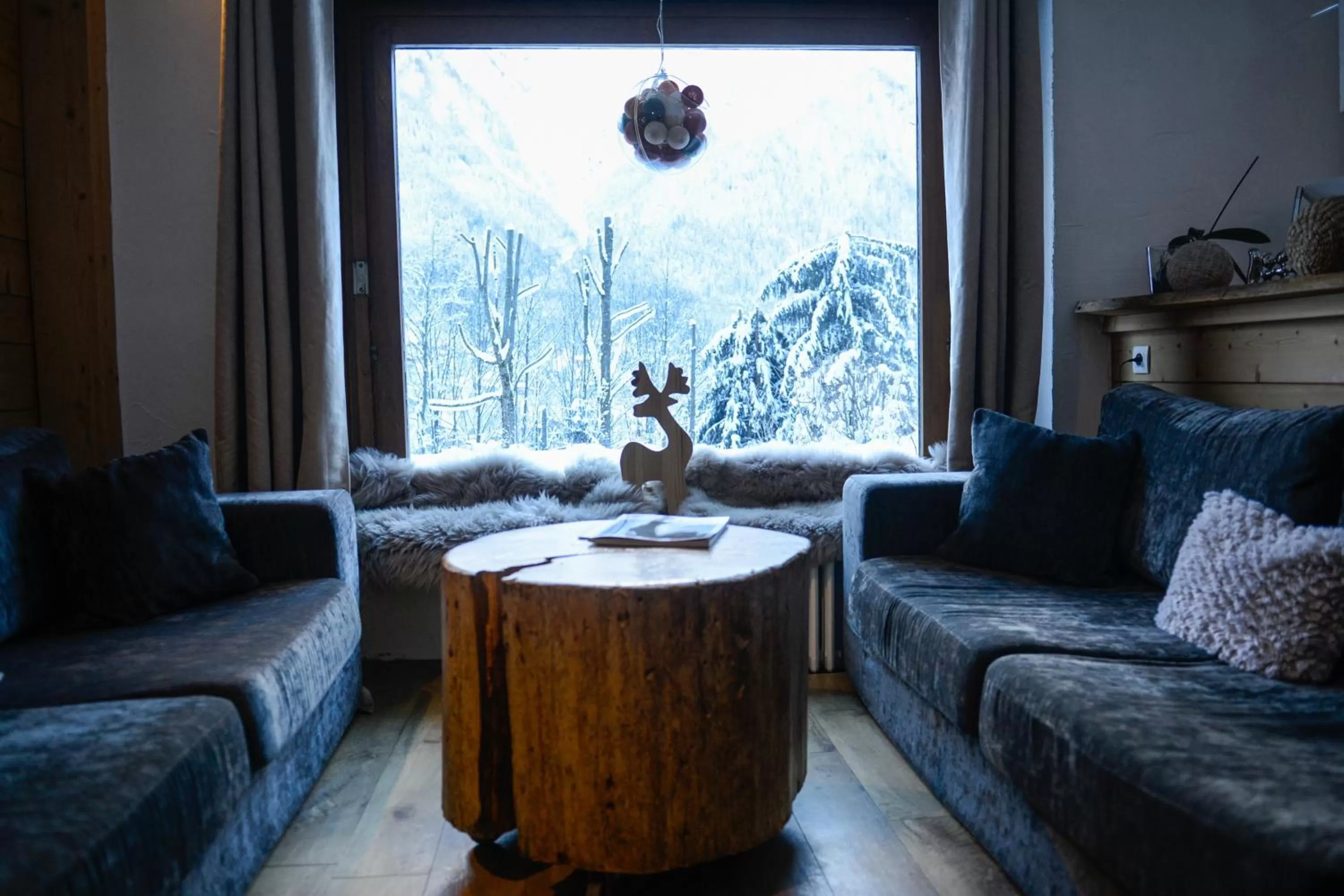 Seating area in Les Campanules