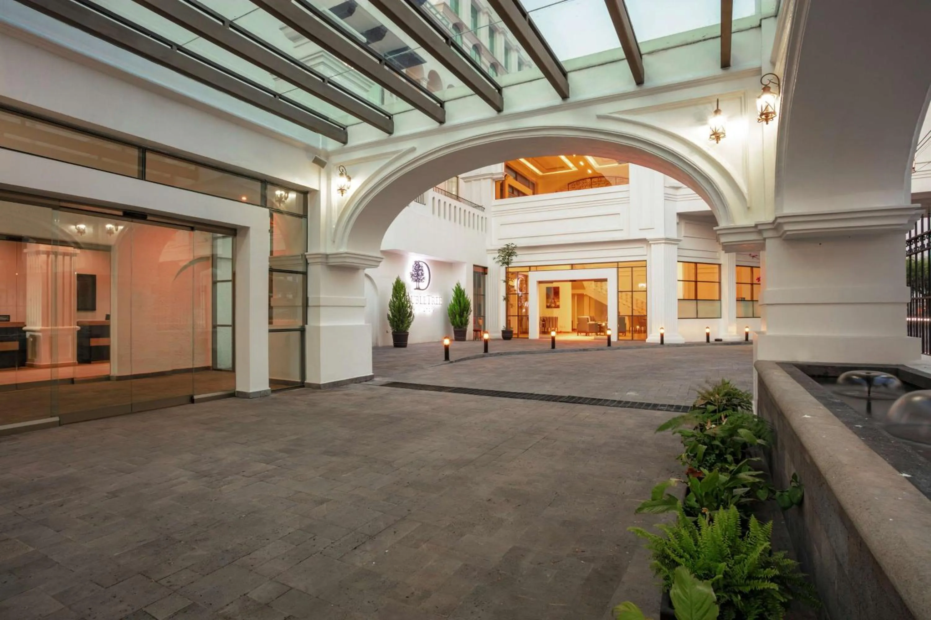 Lobby or reception in Doubletree By Hilton Toluca