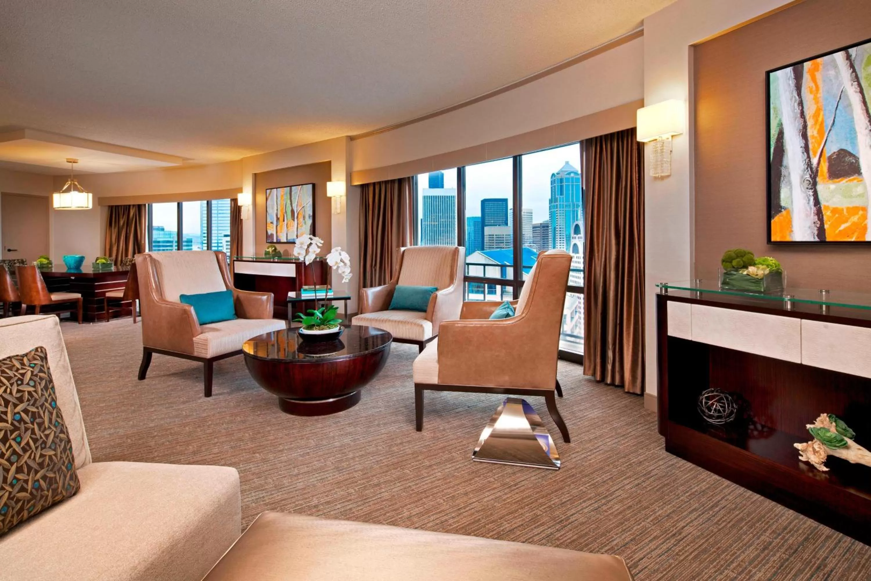 Living room in The Westin Seattle