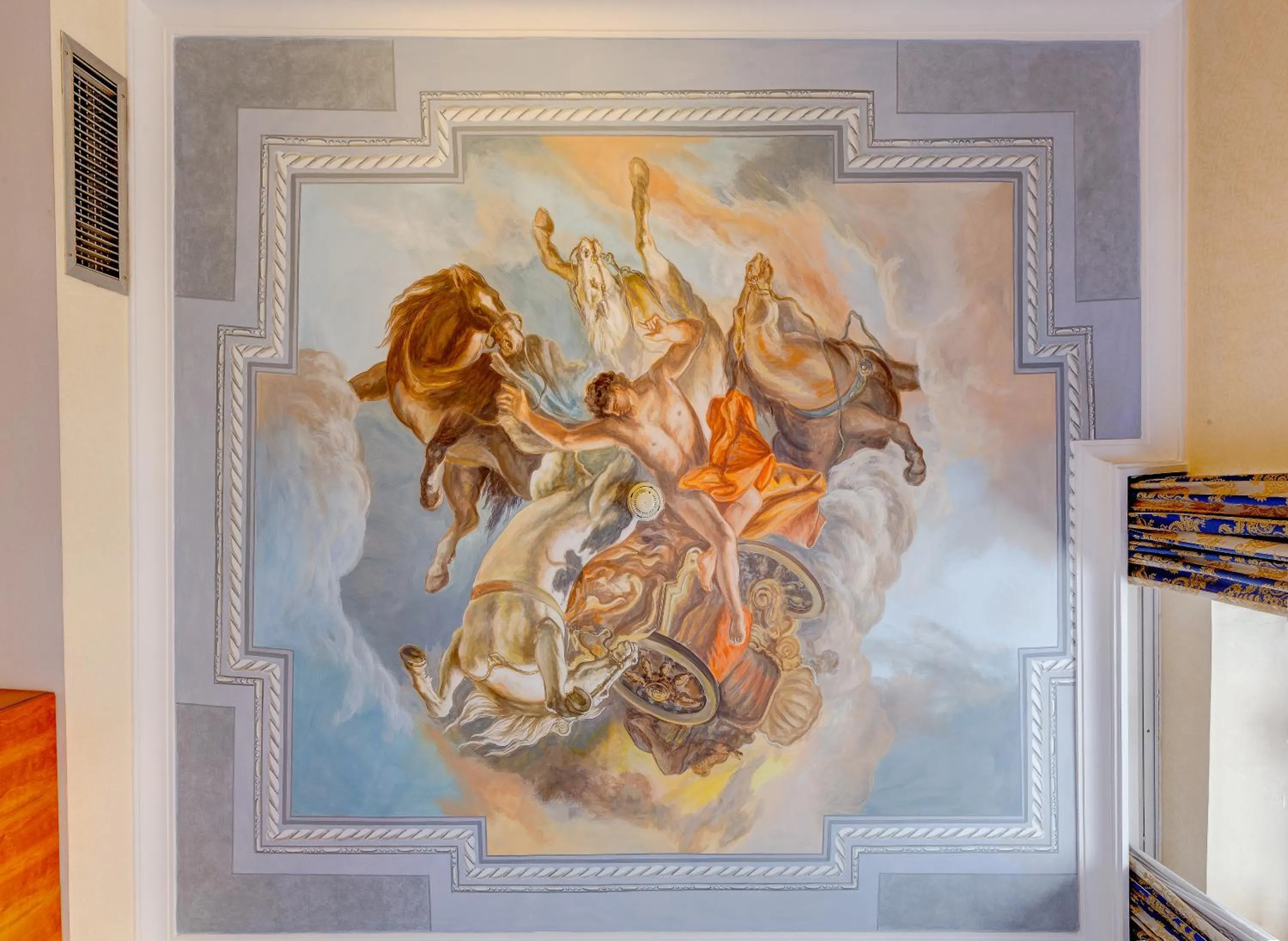 Decorative detail in Hotel Amalfi