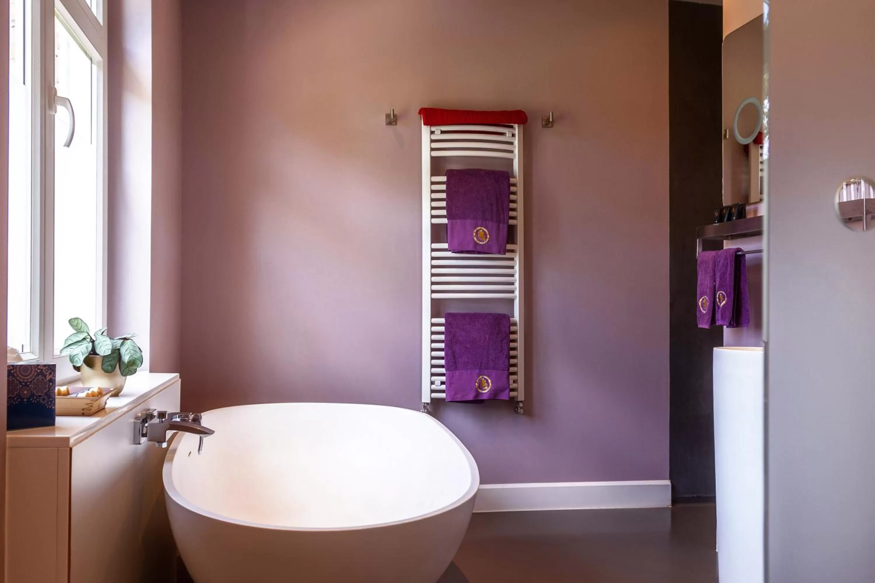 Bathroom in B&B Saint-Georges -Located in the city centre of Bruges-