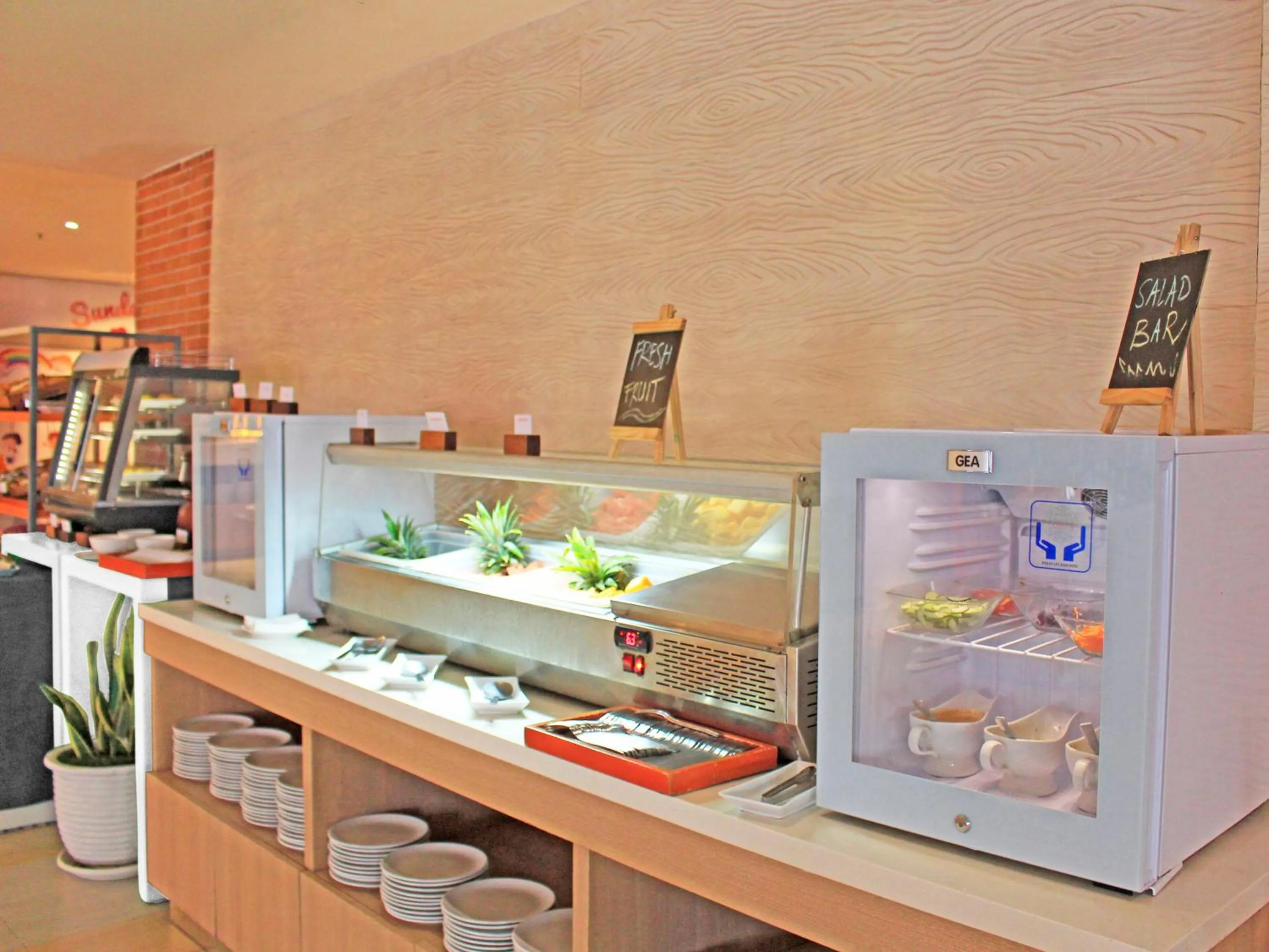 Buffet breakfast in HARRIS Hotel Samarinda