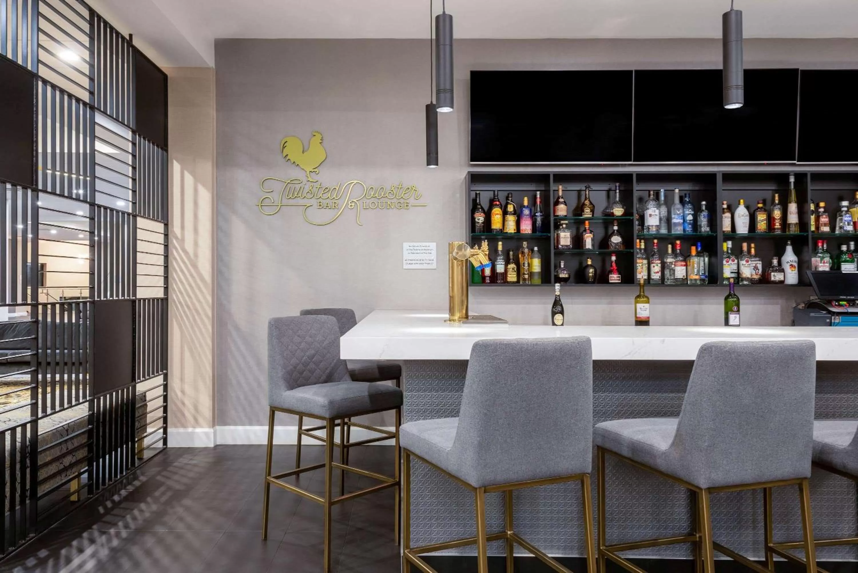 Lounge or bar in Wyndham Lancaster Resort and Convention Center