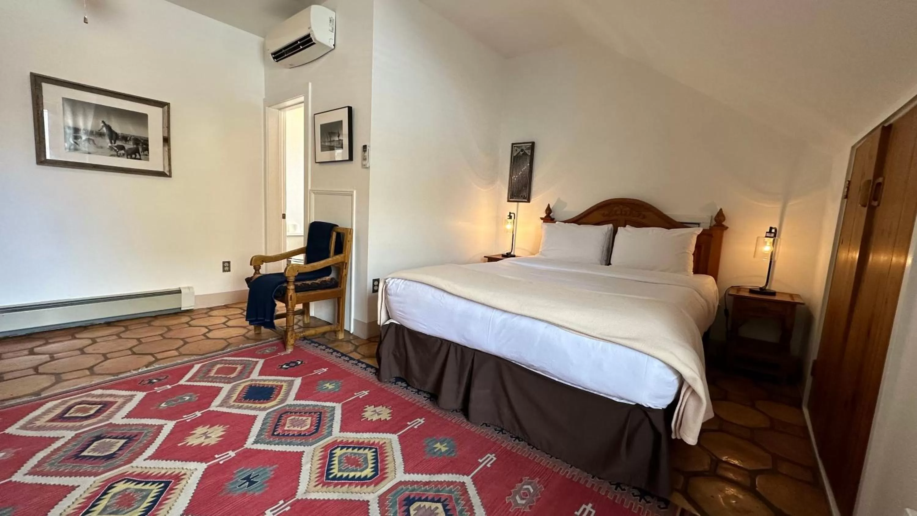 Bedroom, Bed in The Parador