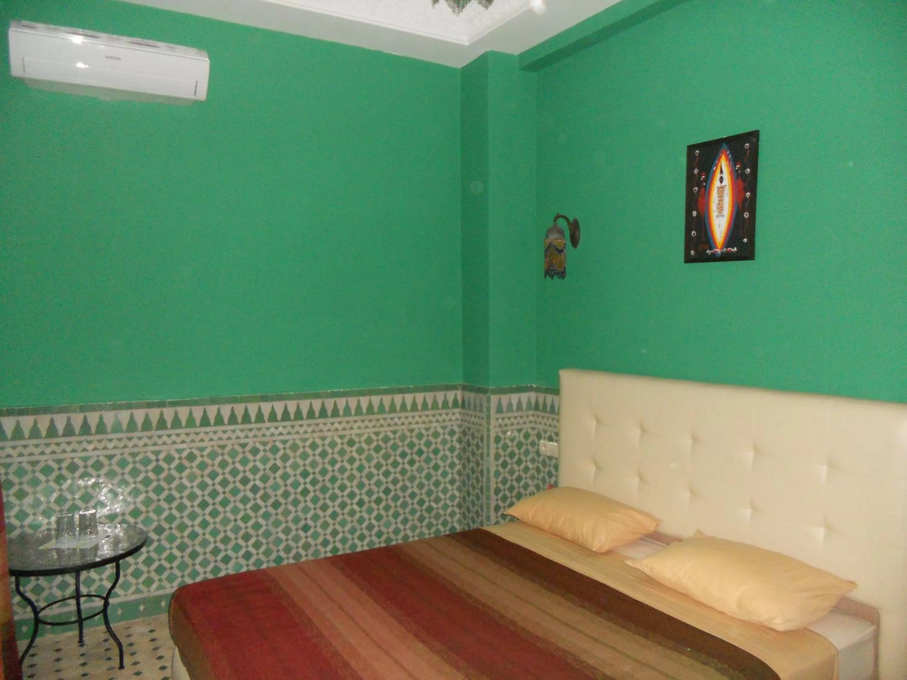 Photo of the whole room in Riad Passiflora