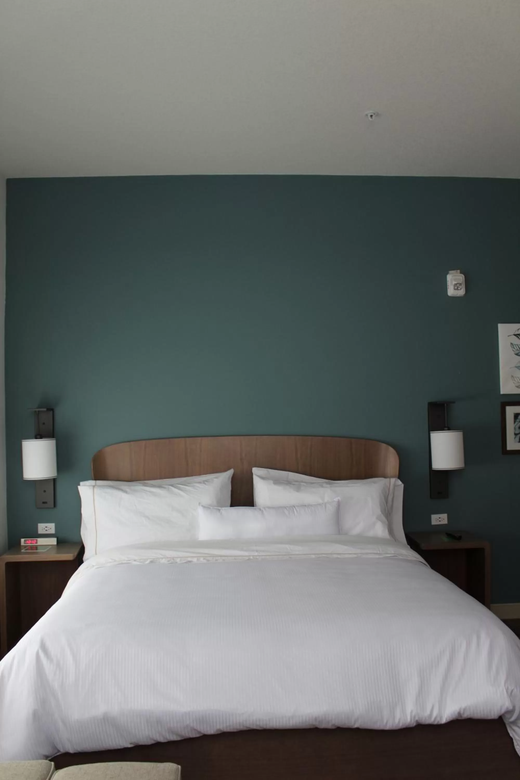 Executive Suite, 1 King, Alternate bed: sofa bed in Element Edmonton West