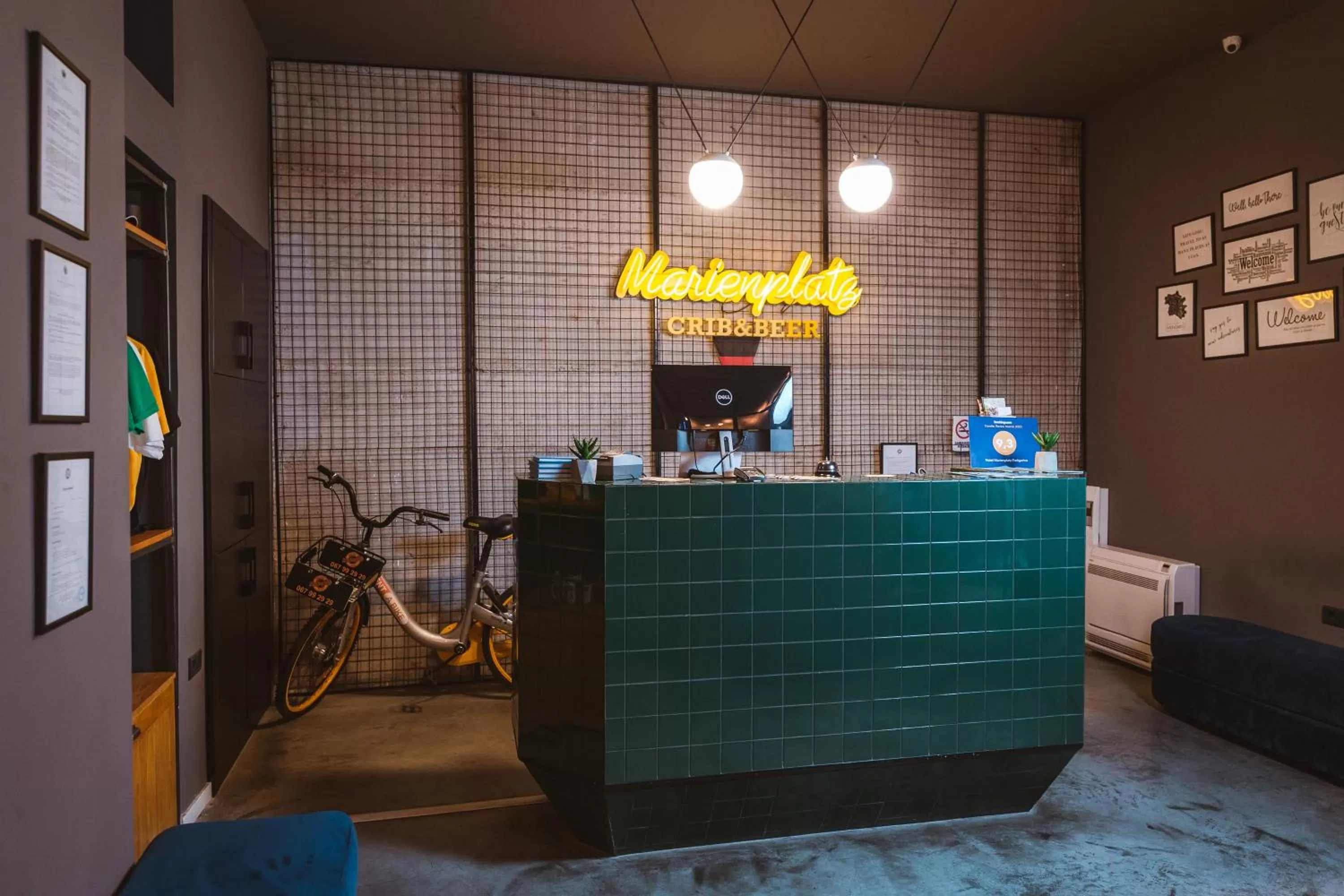 People in Hotel Marienplatz Podgorica